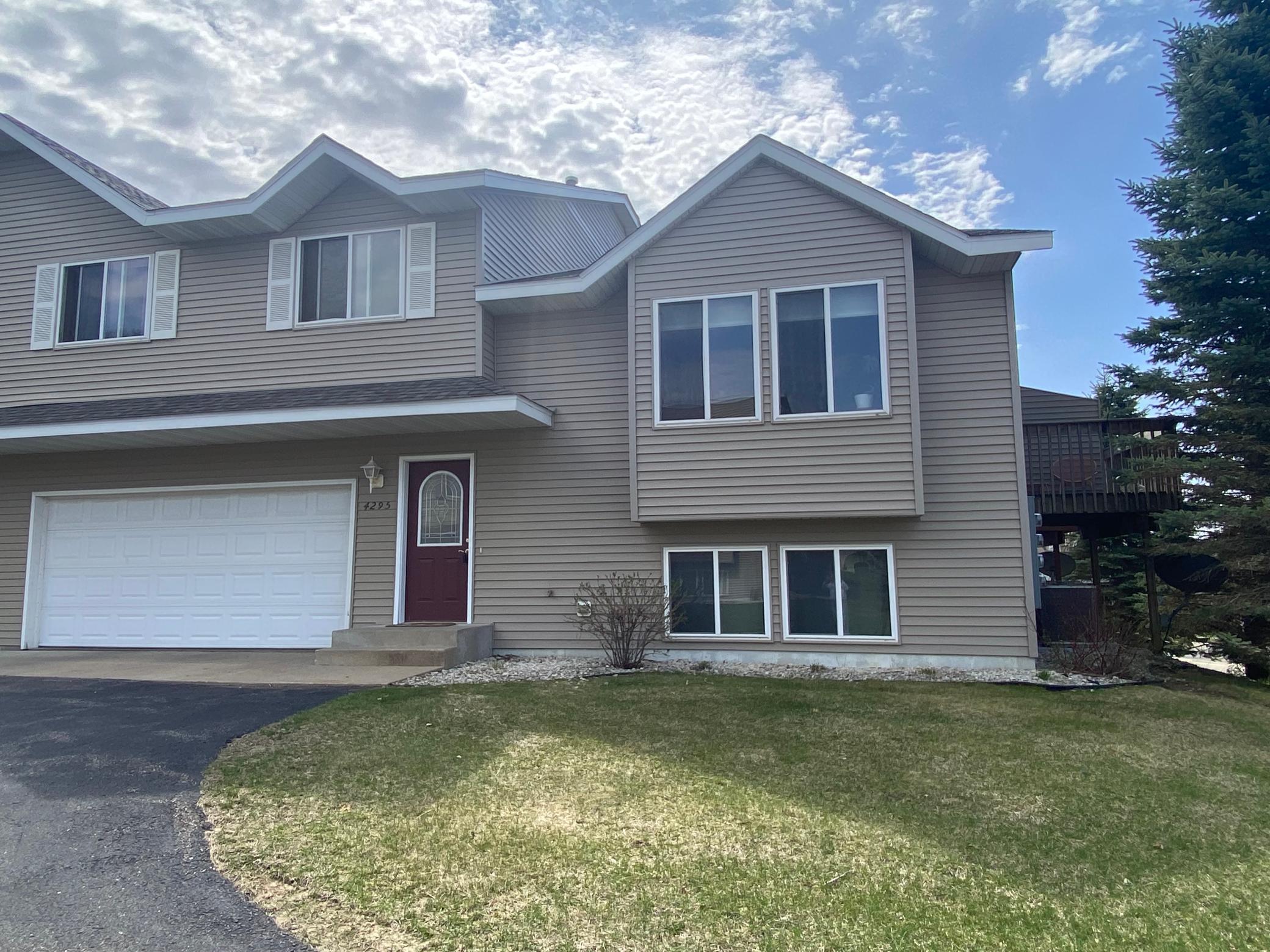 4295 Mallard Pl SE, Rochester, MN 55904