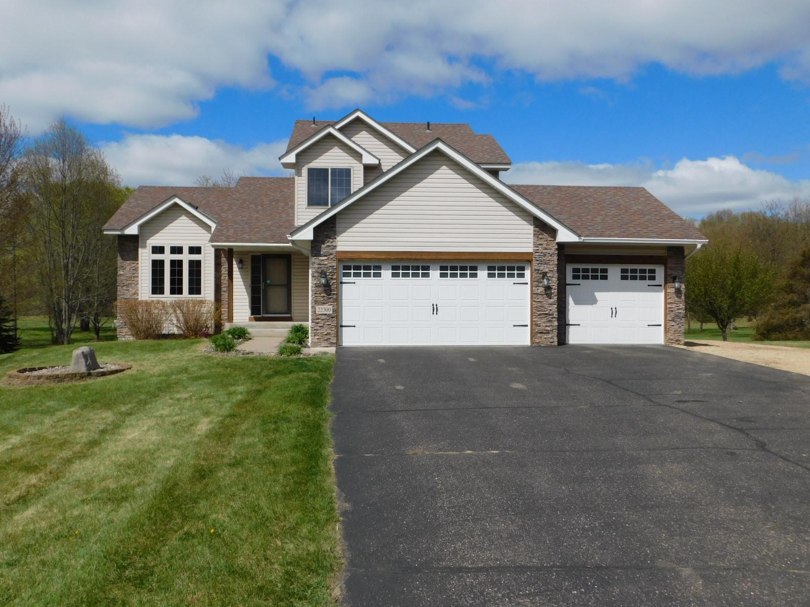 22300 Xylite St NE, East Bethel, MN 55005
