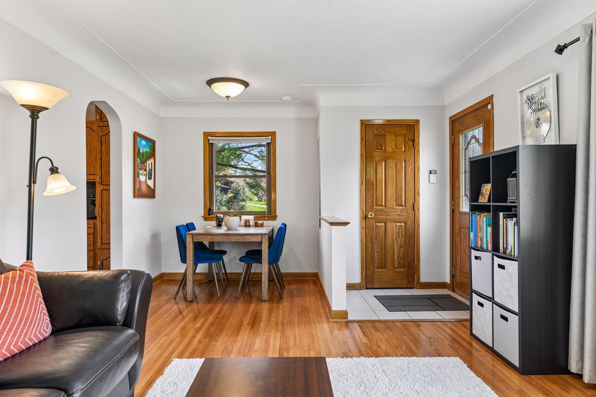 3001 Groveland School Rd, Minnetonka, MN 55391