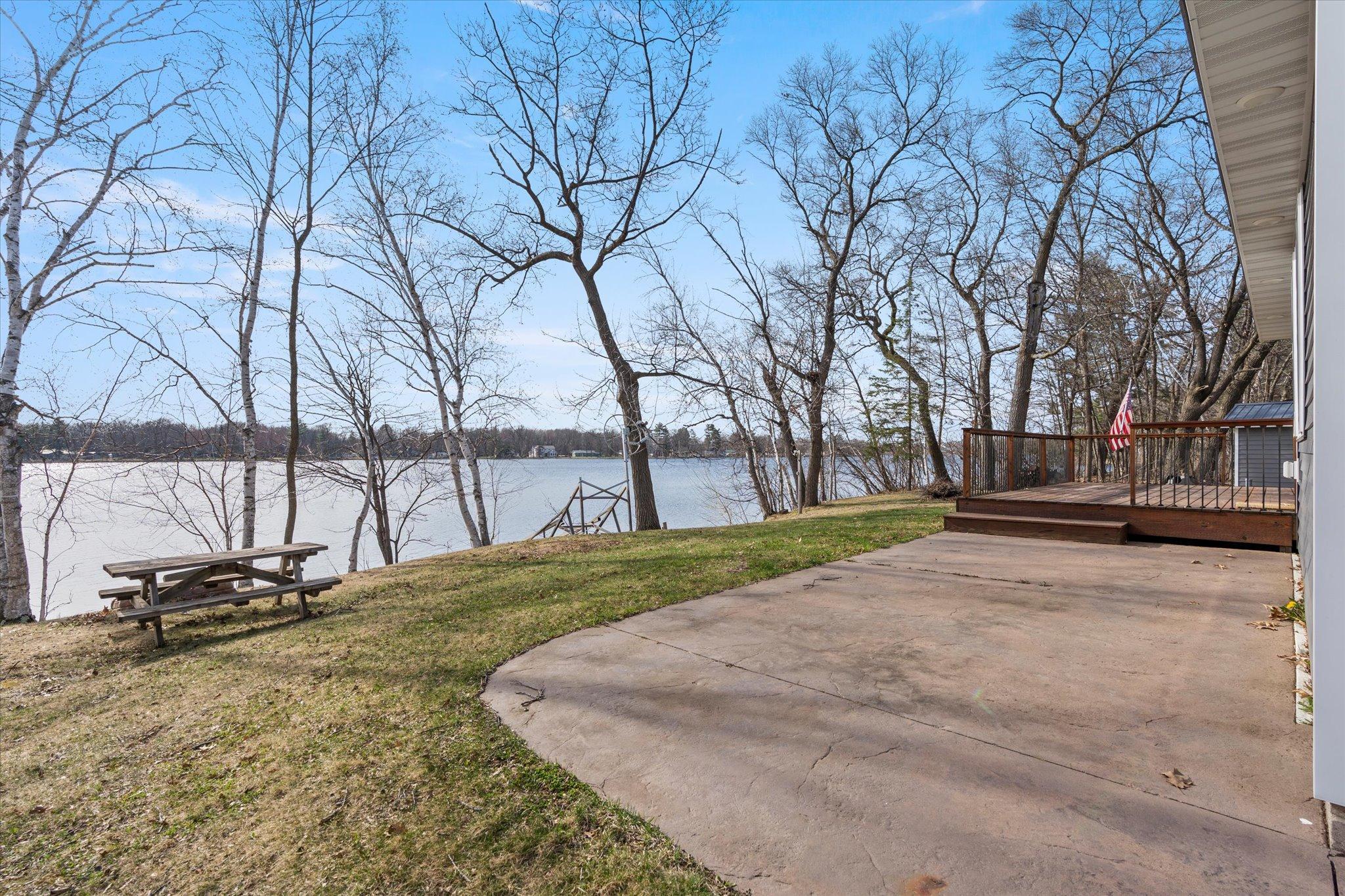 24975 Peavy Lake Dr, Hillman, MN 56338