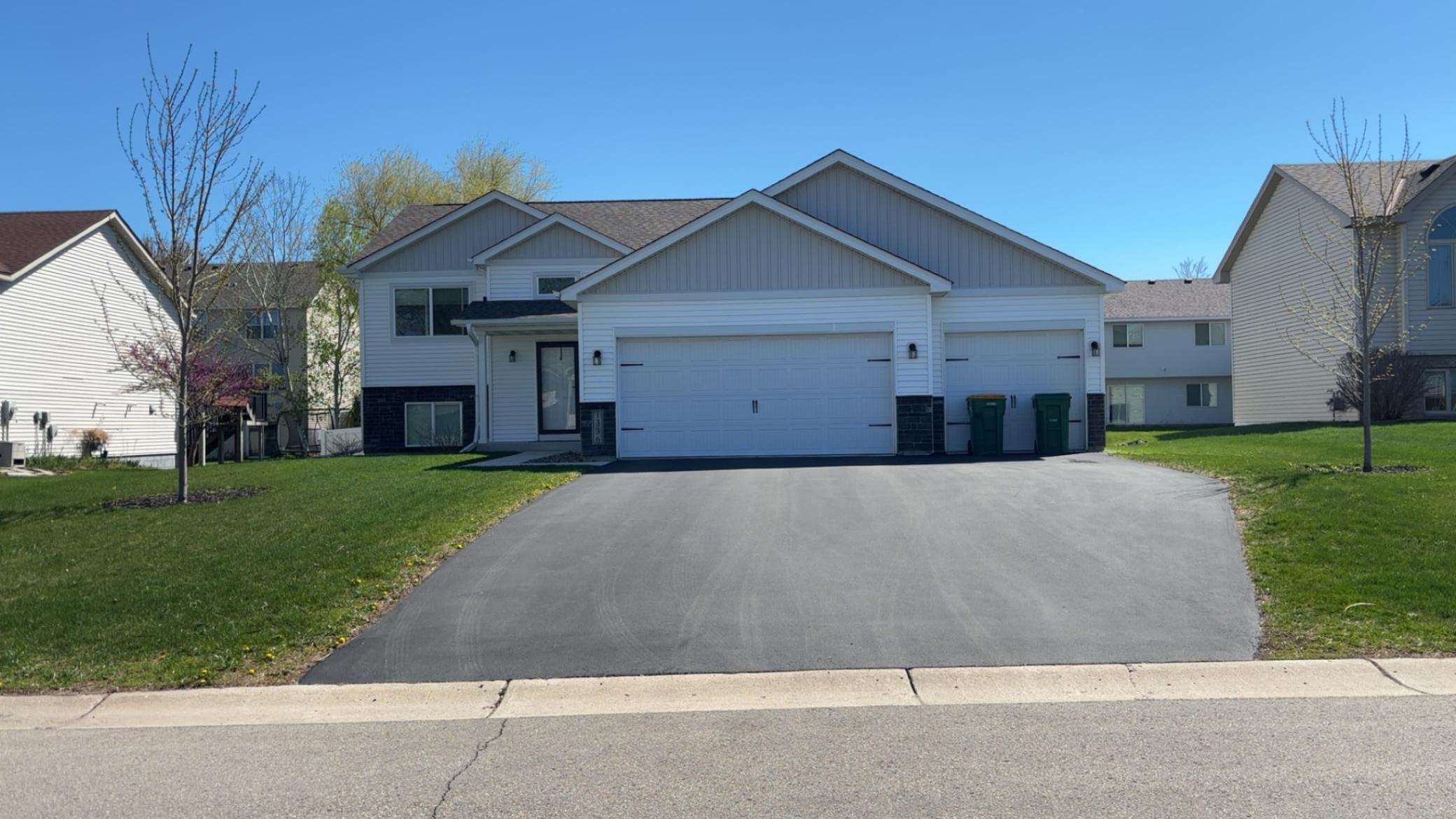 1336 Evergreen Pl, Mayer, MN 55360
