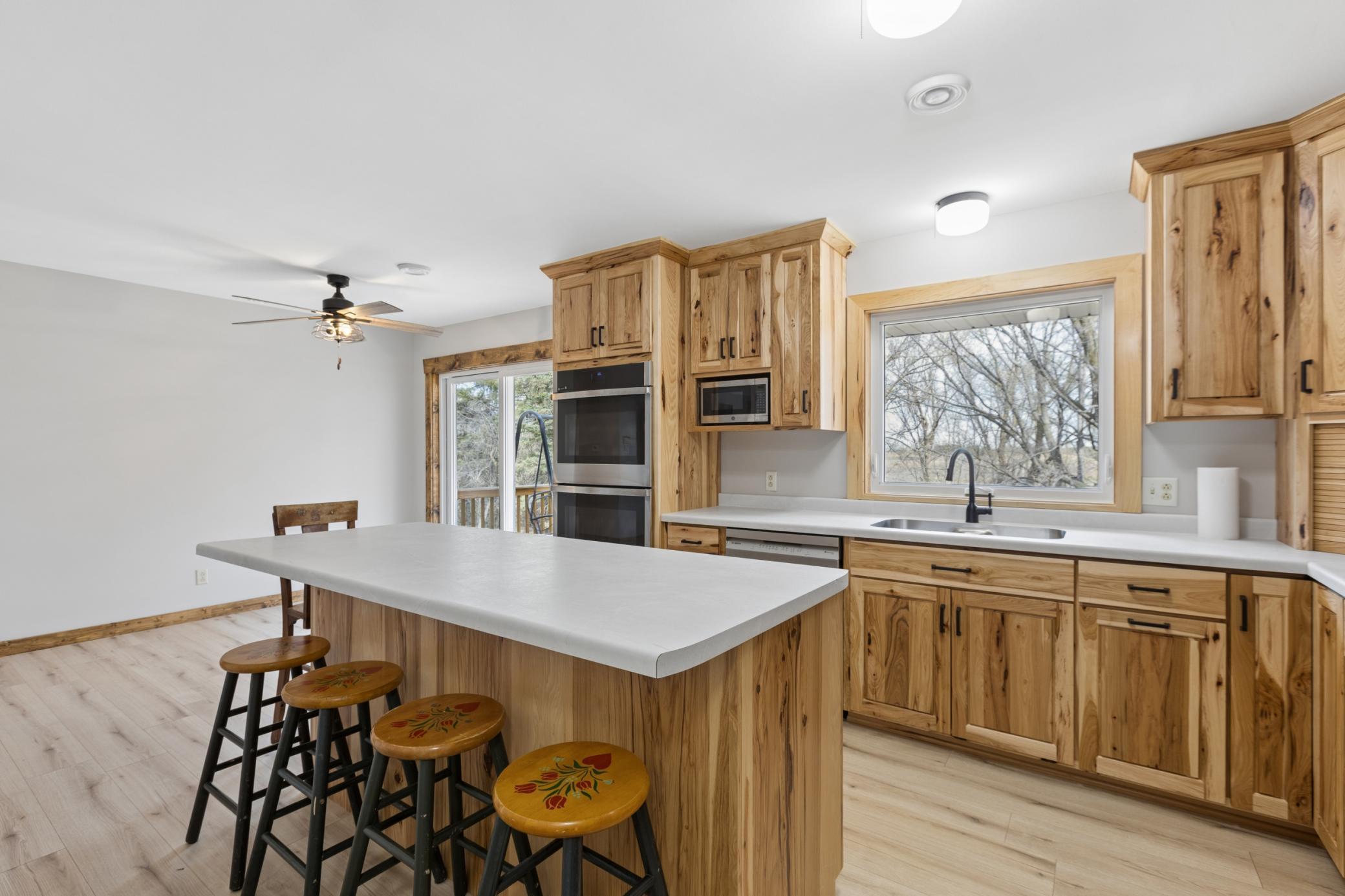 71661 365th St, Kimball, MN 55353
