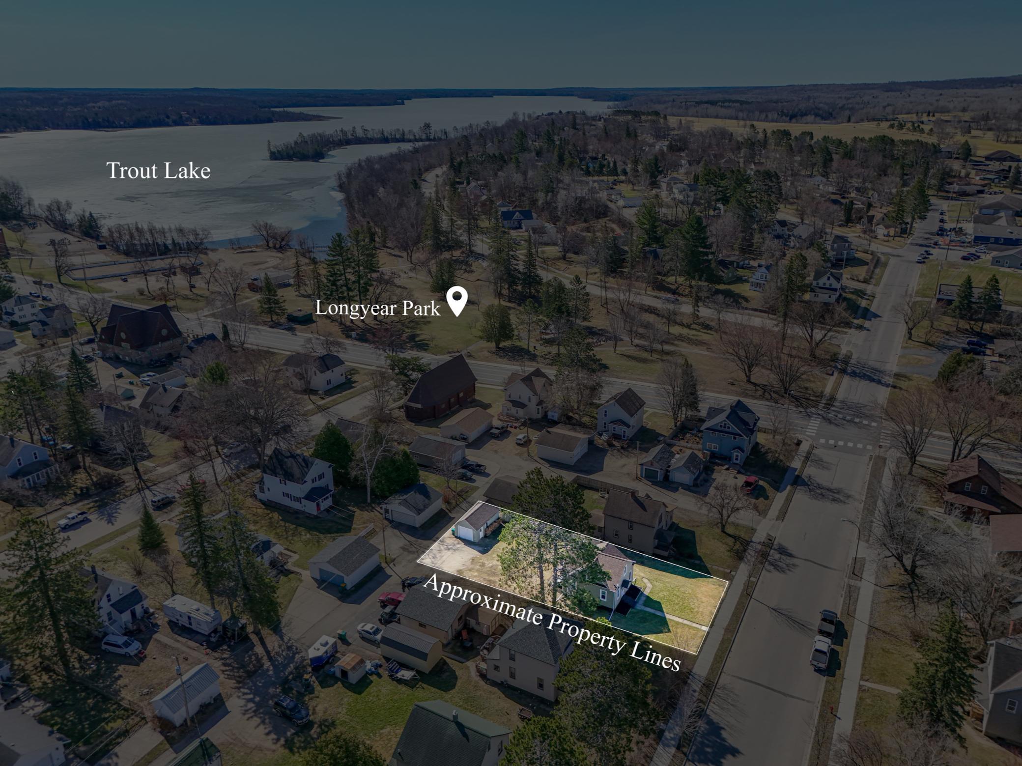 210 Powell Ave, Coleraine, MN 55722