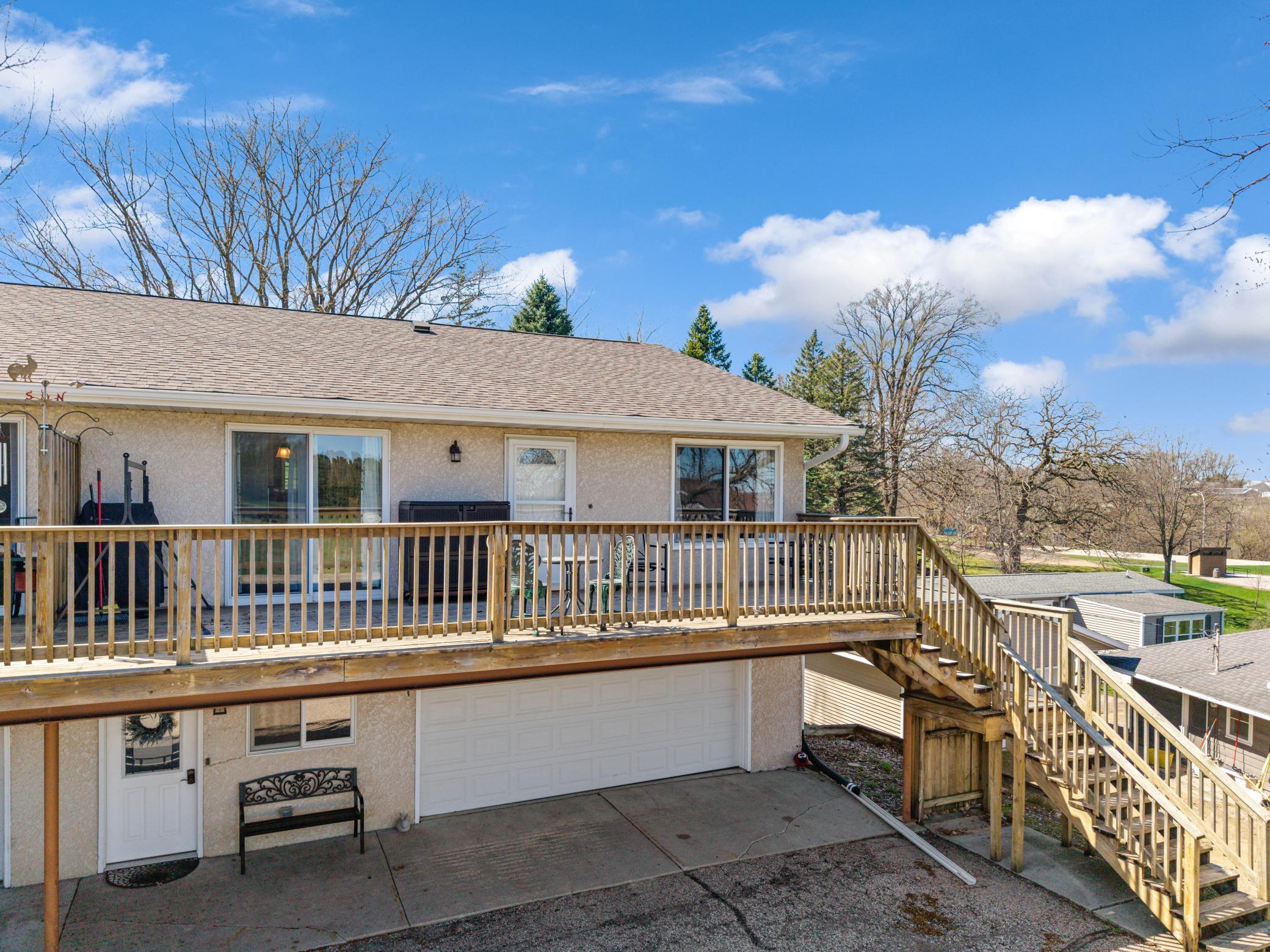 817 Kingston St N, Caledonia, MN 55921