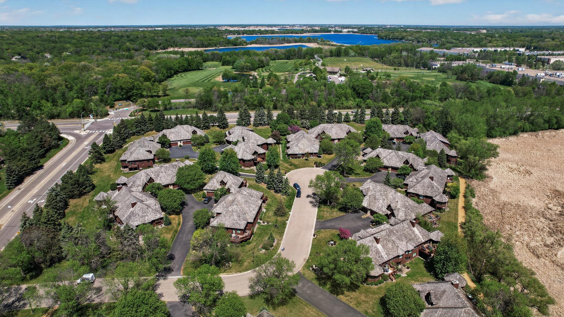10803 57th Ave N, Plymouth, MN 55442