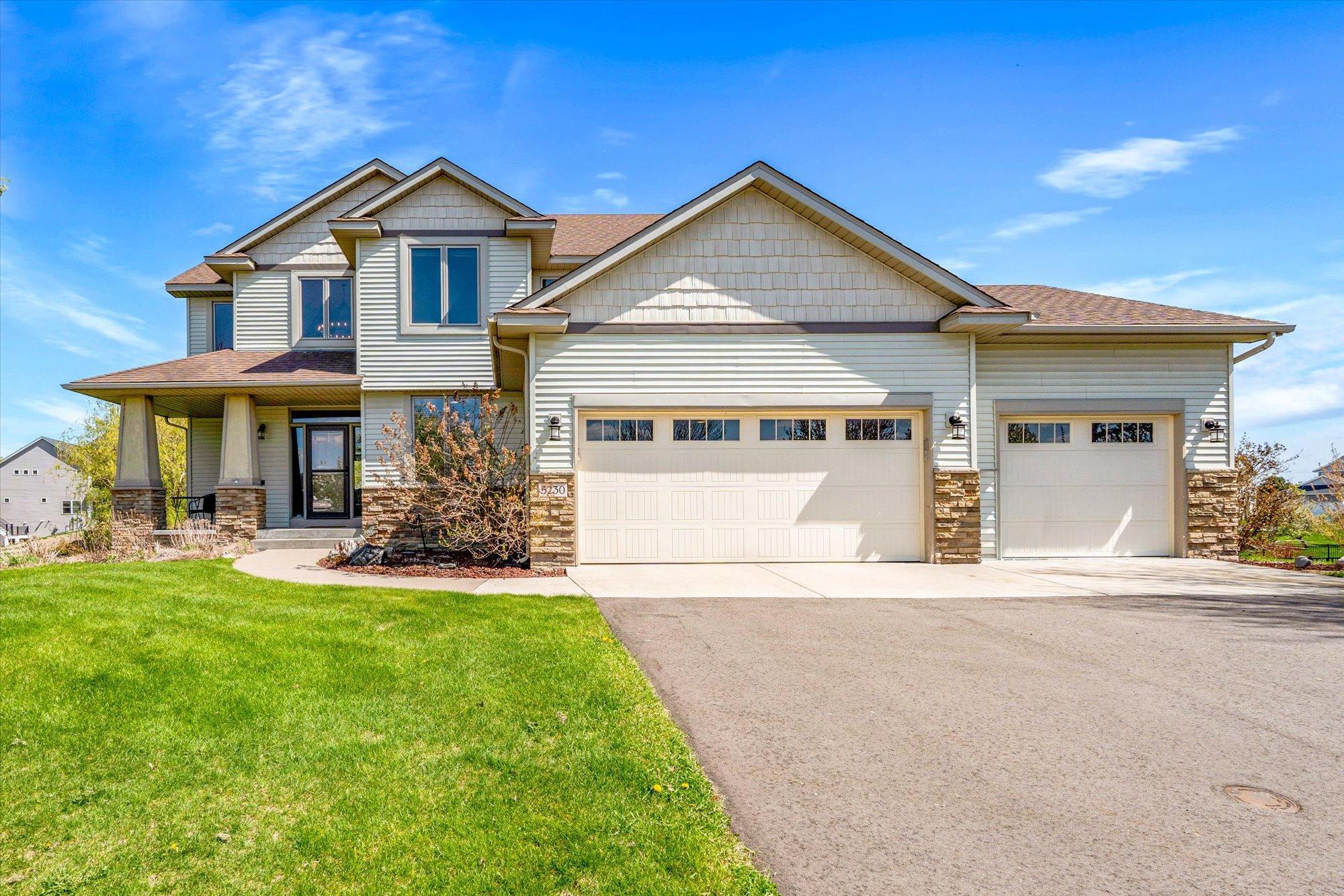 5230 Kali Ct NE, Albertville, MN 55301