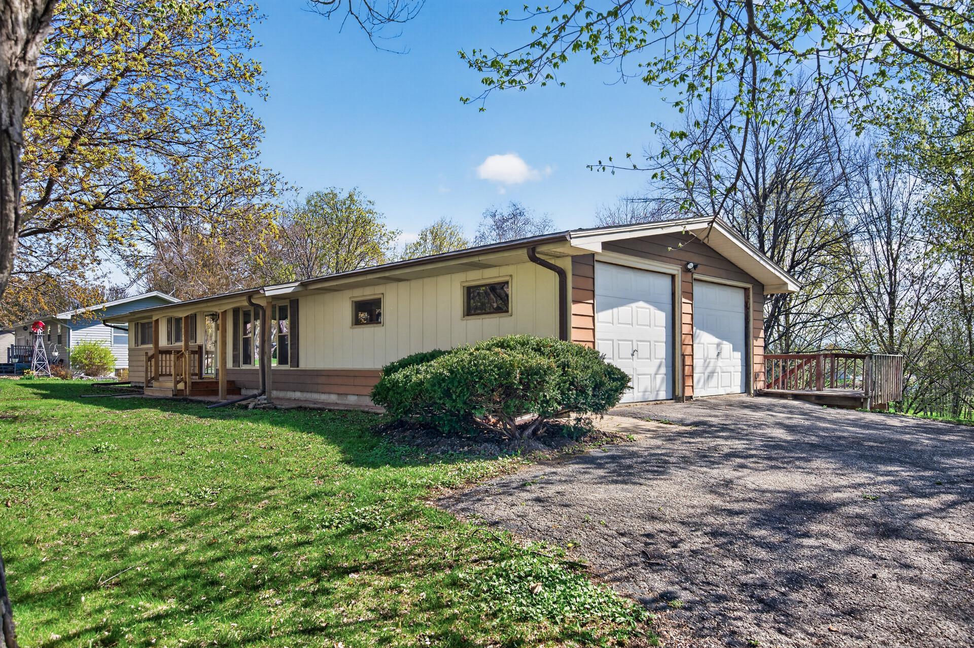 1308 4th Ave, Howard Lake, MN 55349