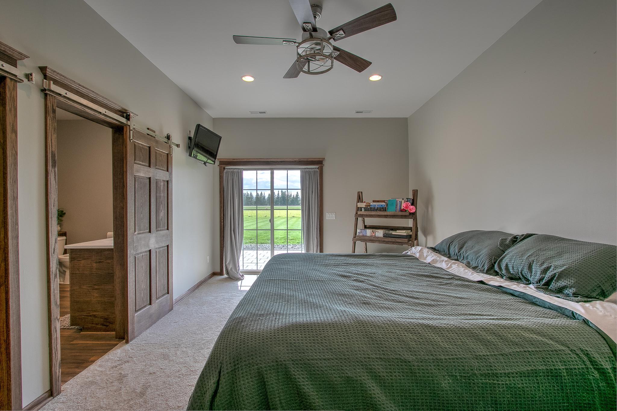 1238 King Rd, Ogilvie, MN 56358