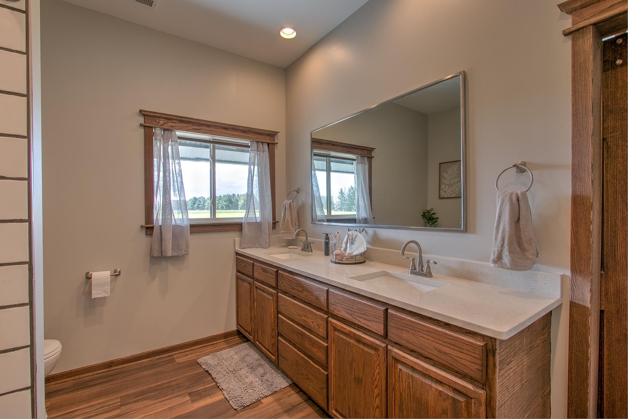 1238 King Rd, Ogilvie, MN 56358