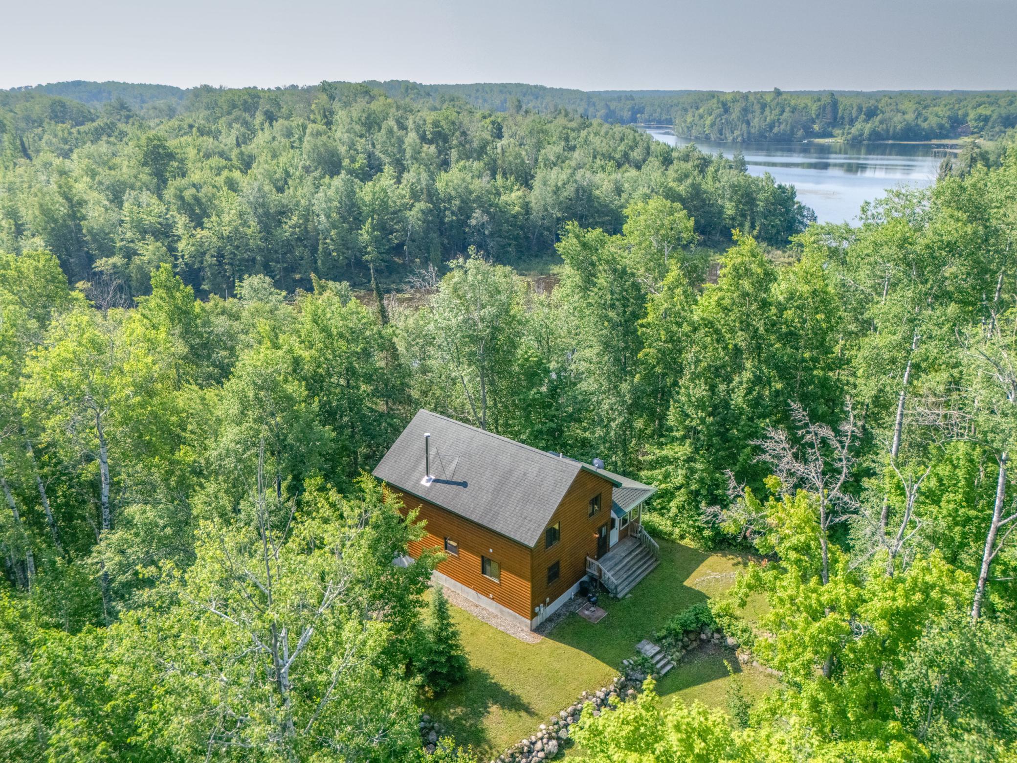 12846 Wichingen Rd, Hibbing, MN 55746