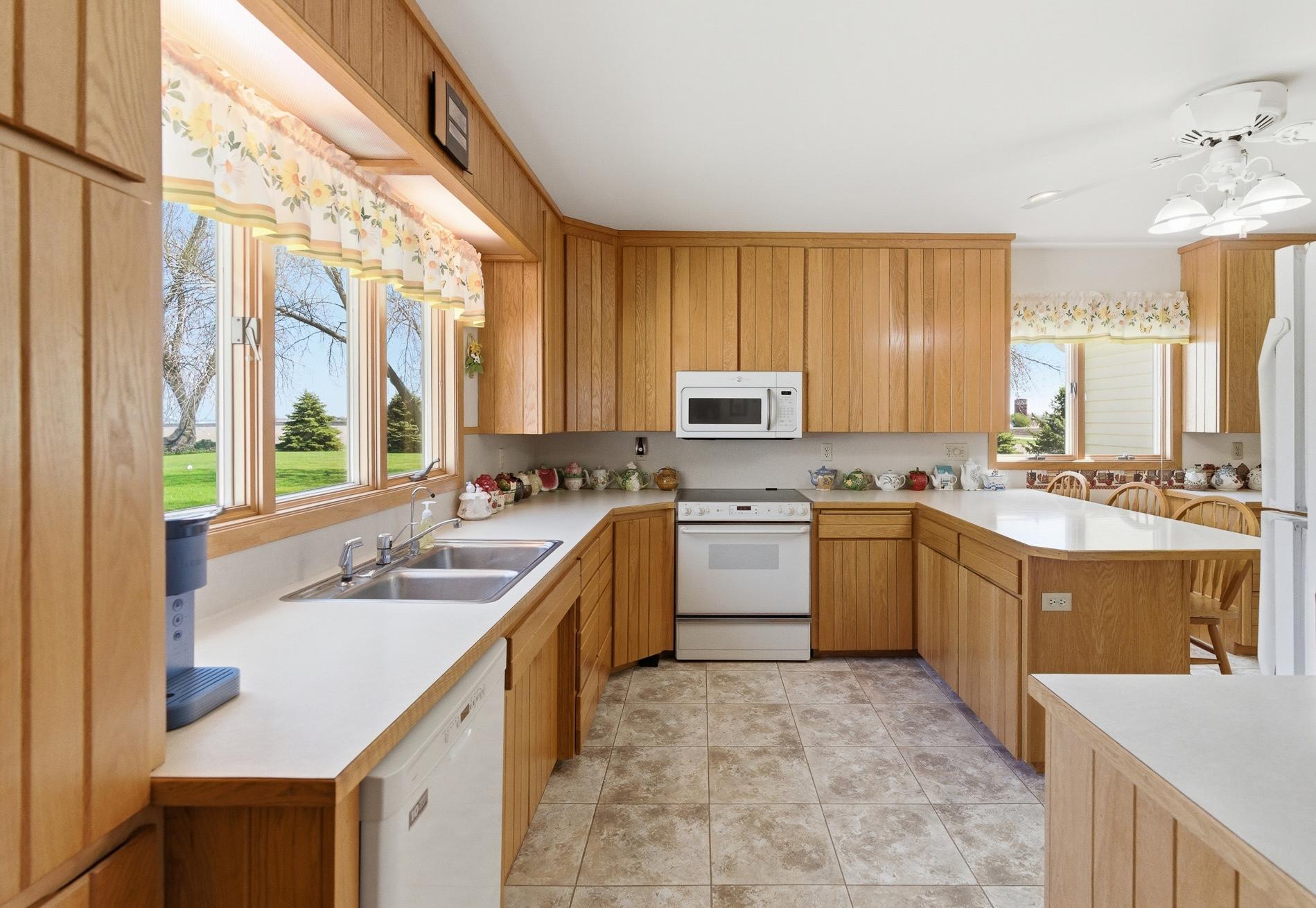 47473 200th St, Easton, MN 56025