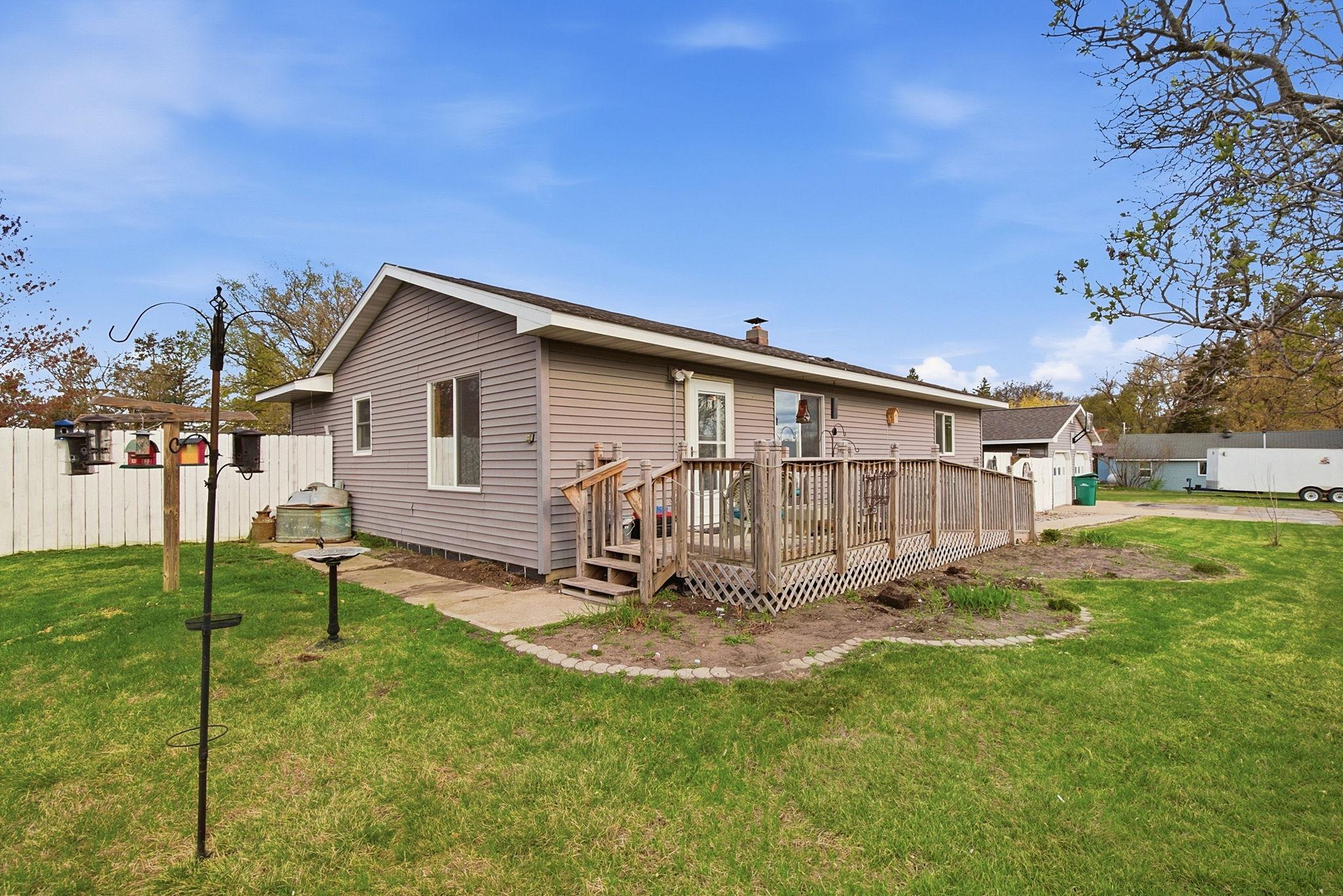 224 E 2nd St, Pillager, MN 56473