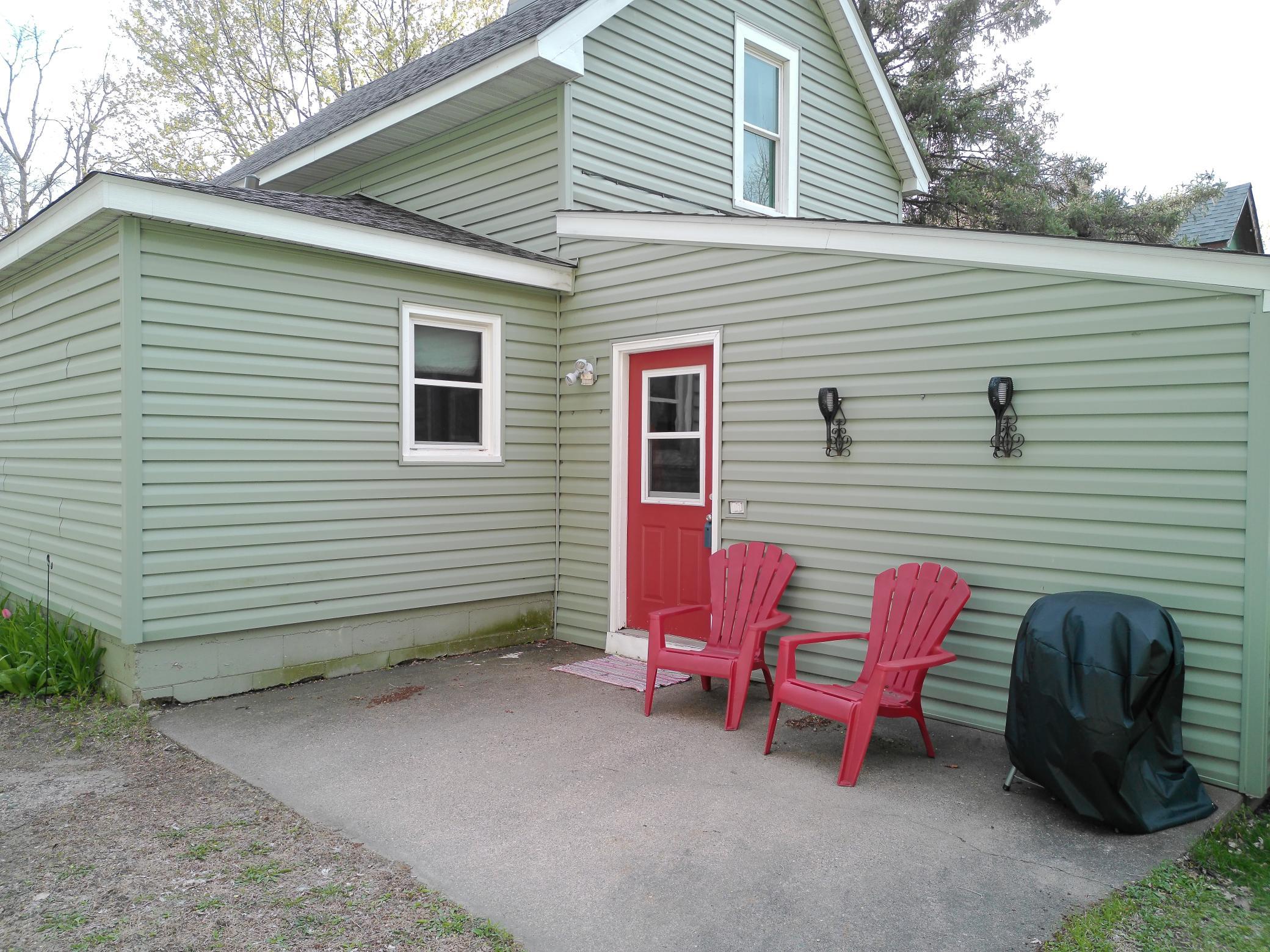 309 E 3rd St, Monticello, MN 55362