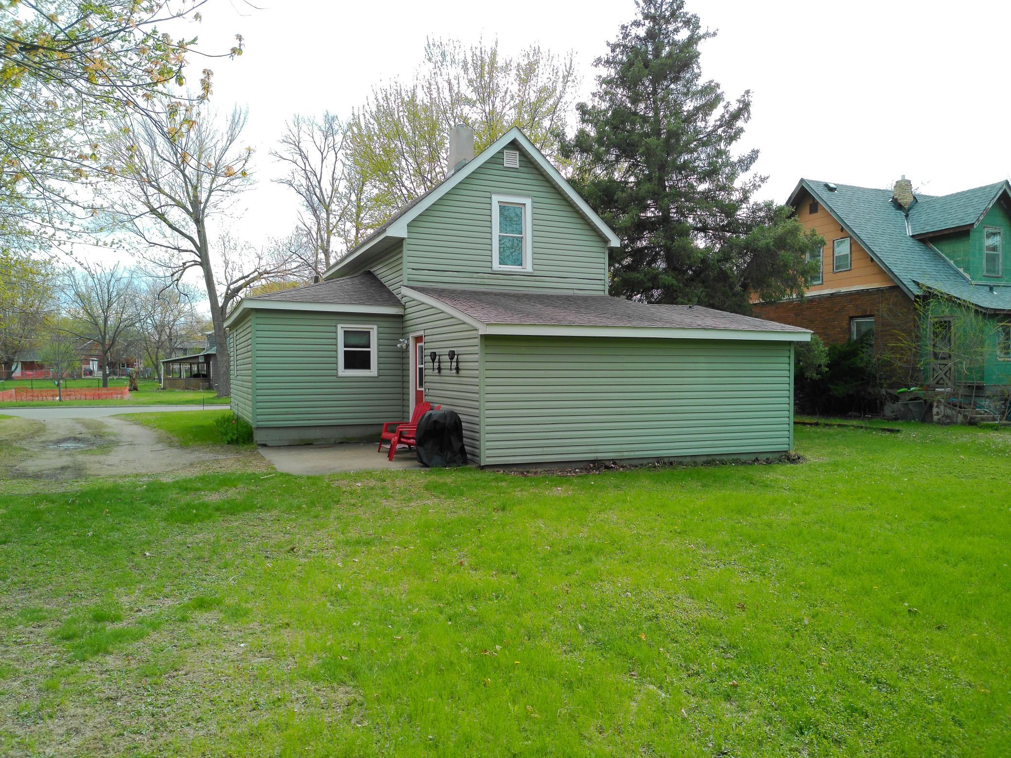 309 E 3rd St, Monticello, MN 55362