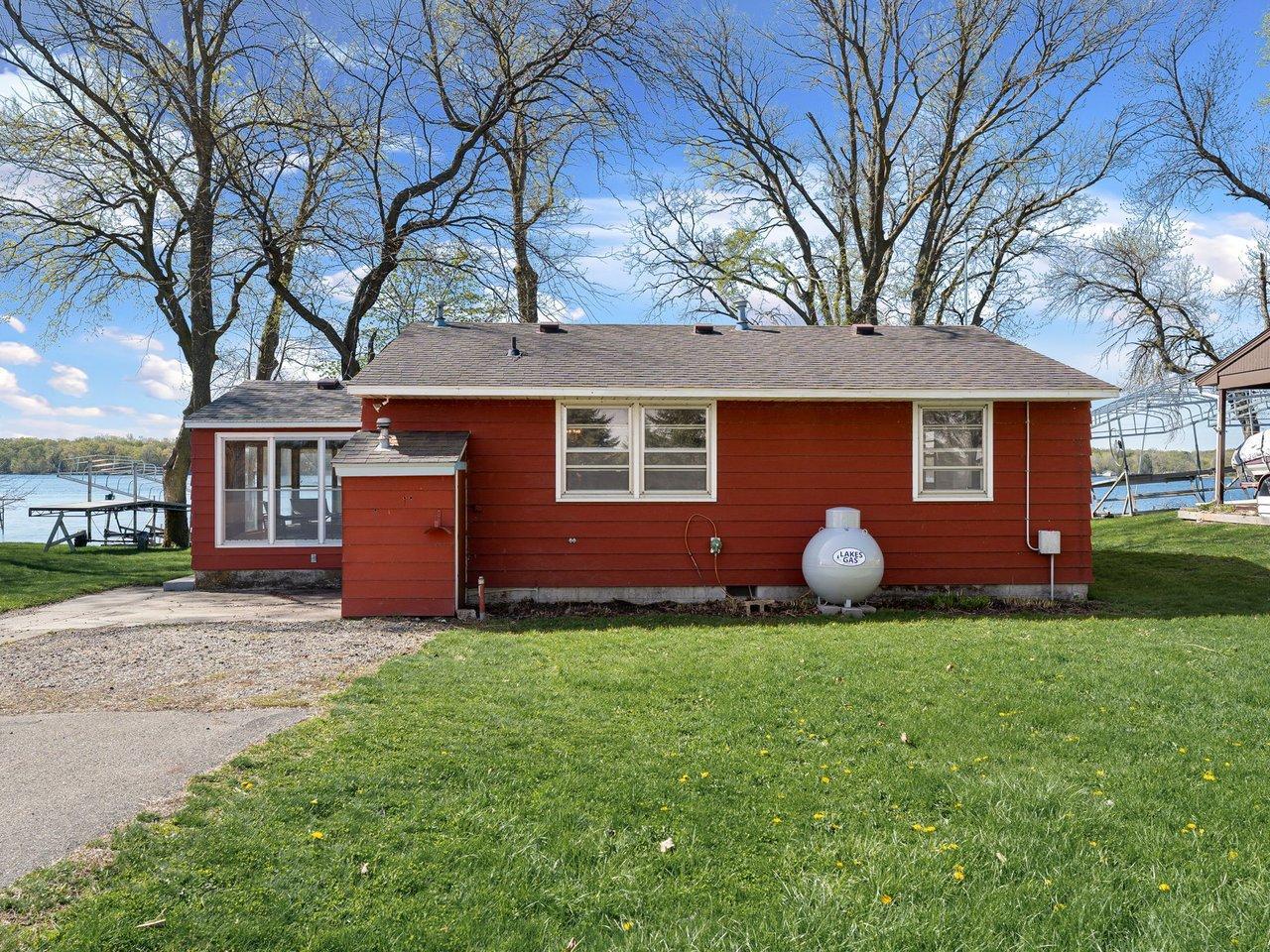 18747 Tetonka Lake Ln N, Waterville, MN 56096