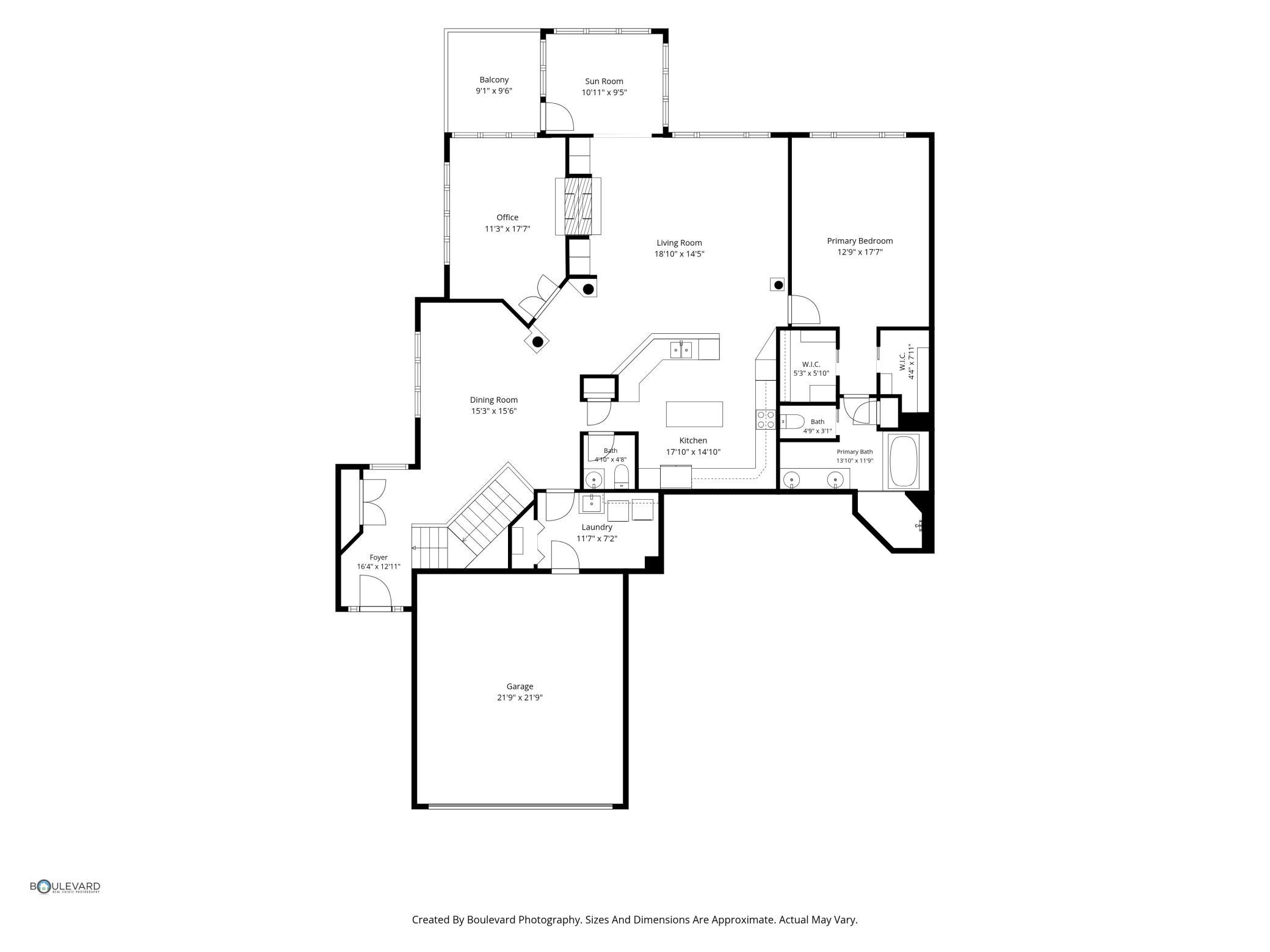 101 Willoughby Way E, Minnetonka, MN 55305