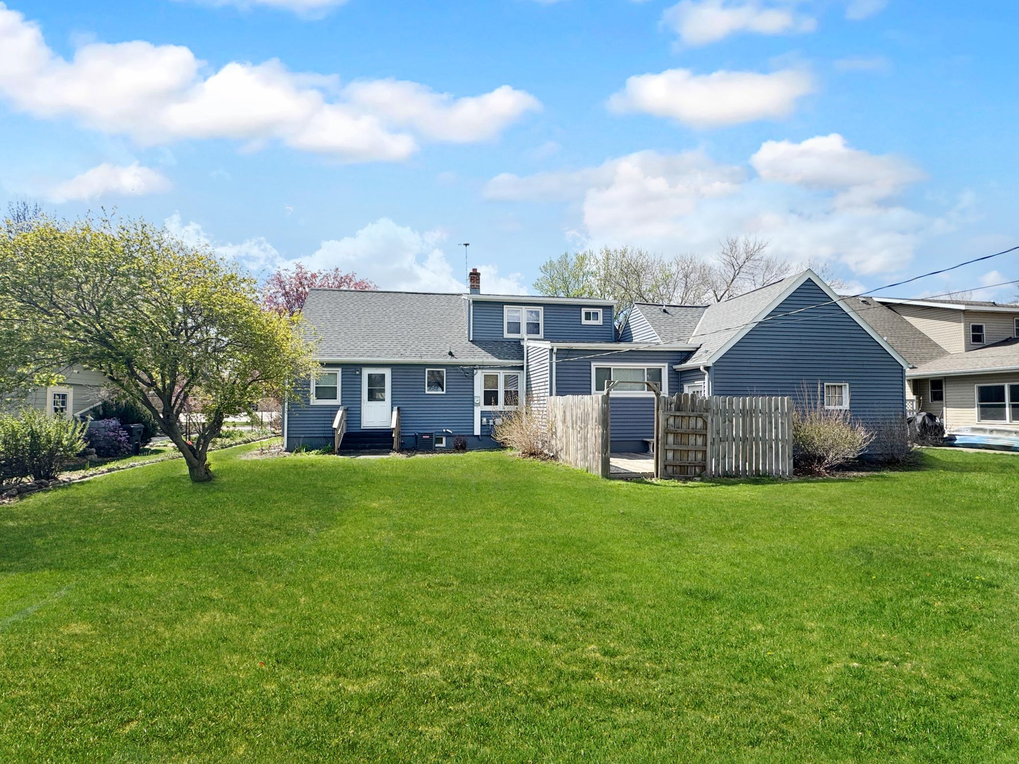 2817 Norwood Ave, Slayton, MN 56172