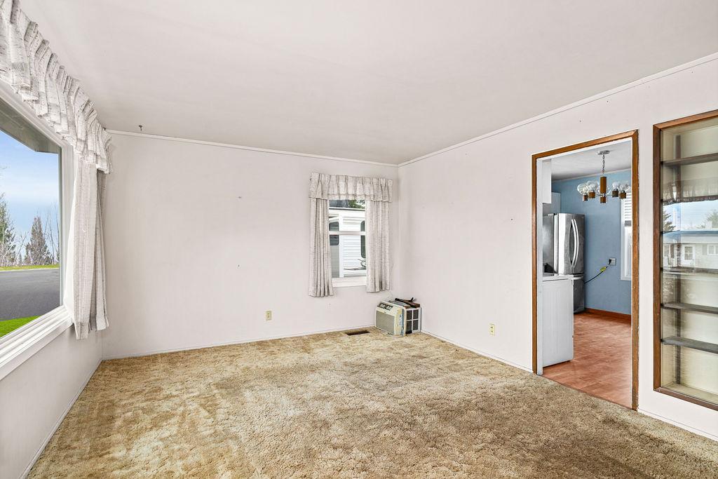 26 Gibson Rd, Silver Bay, MN 55614