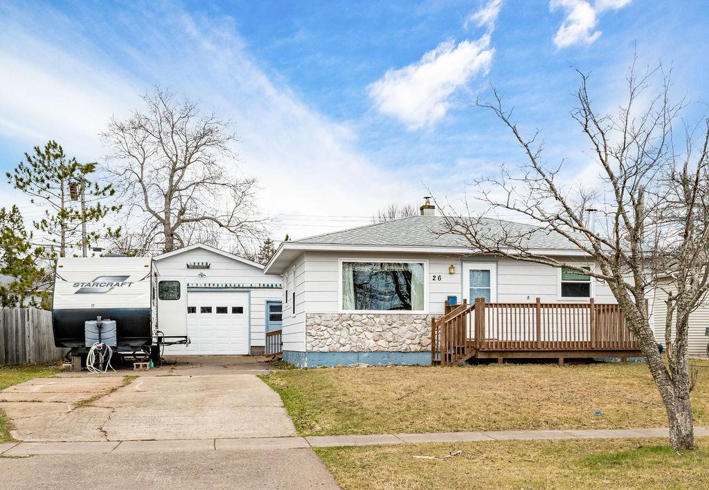 26 Gibson Rd, Silver Bay, MN 55614