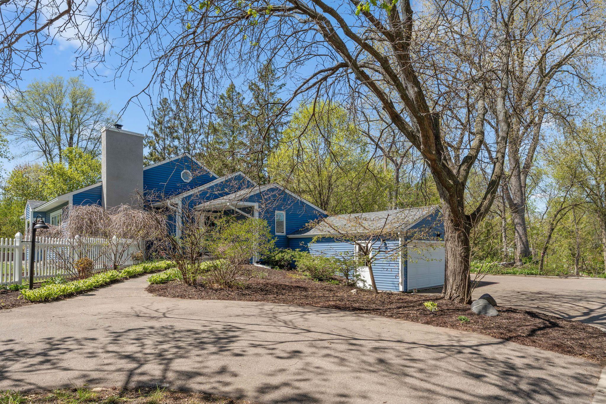 3200 Highland Ave, Minnetonka, MN 55391