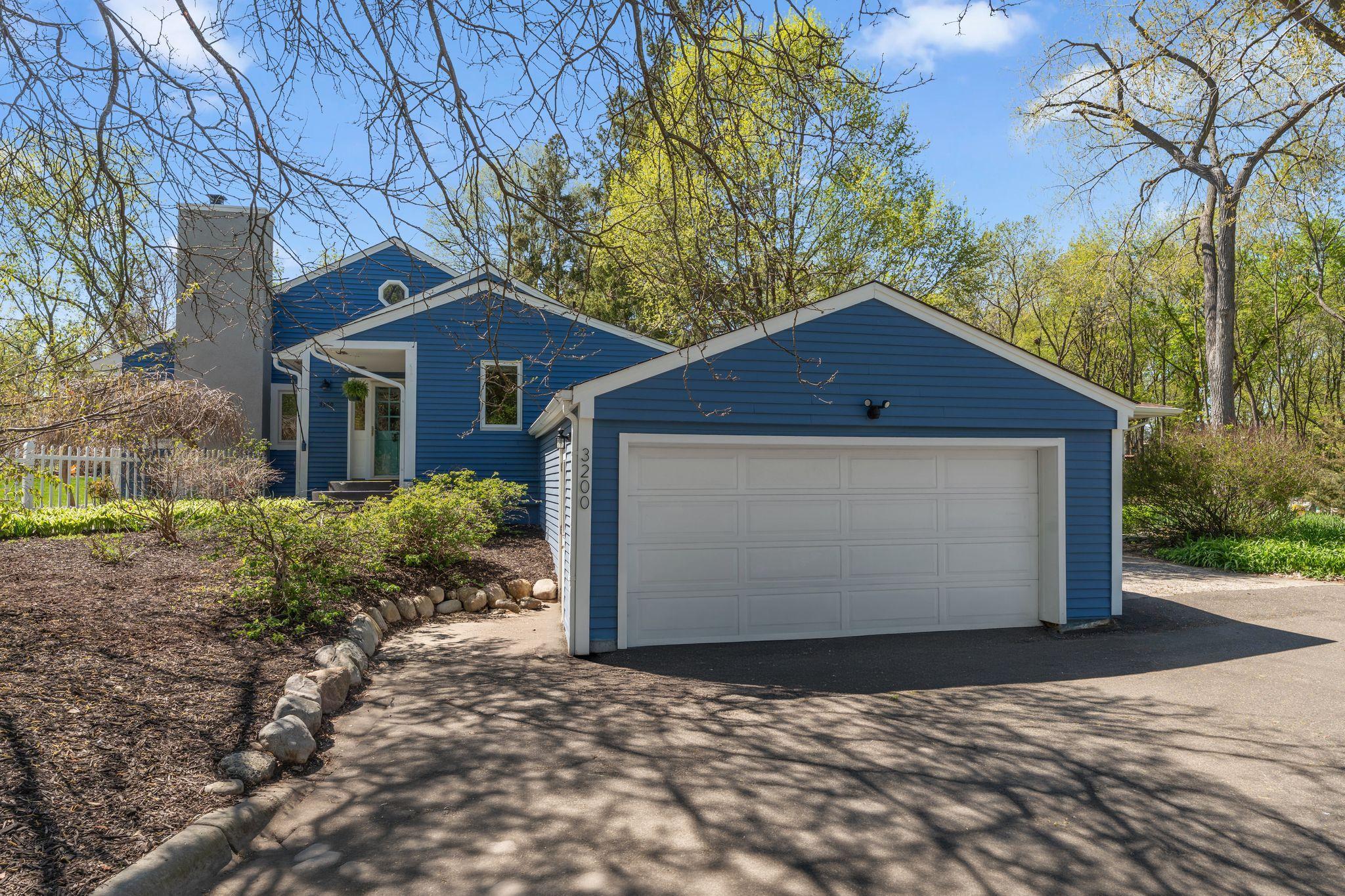 3200 Highland Ave, Minnetonka, MN 55391