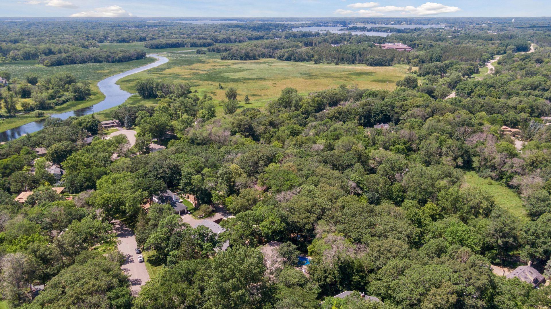 14805 Minnehaha Pl, Wayzata, MN 55391