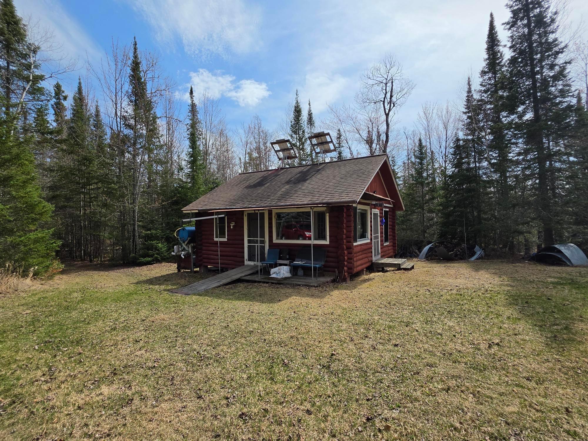 2217 Michaels Beach Rd, Zim, MN 55738