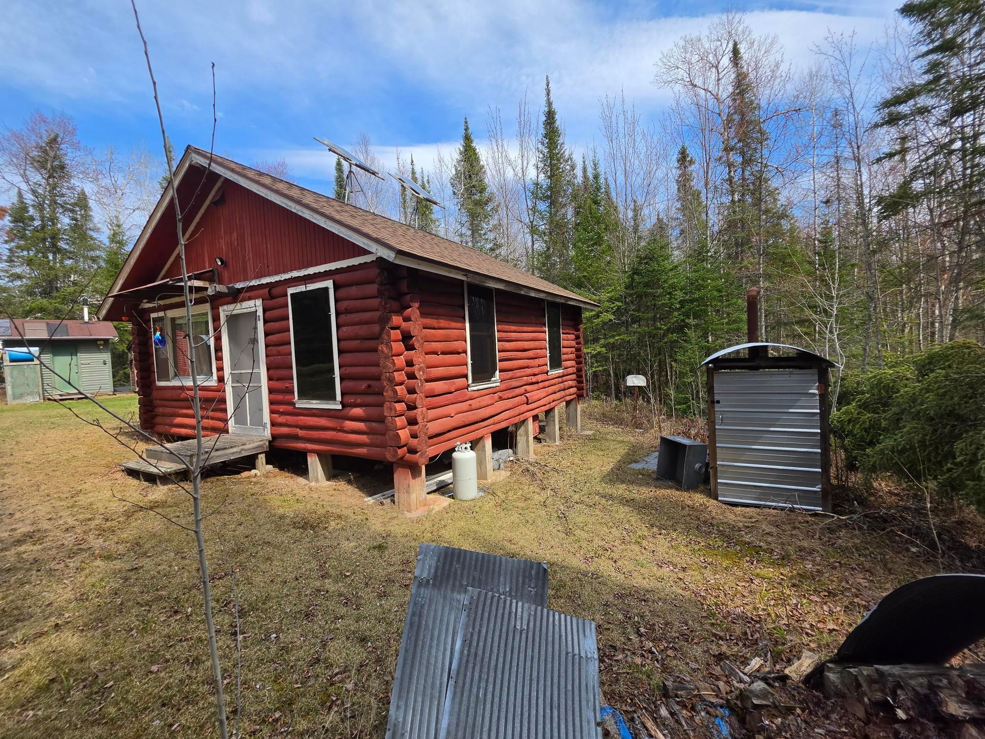 2217 Michaels Beach Rd, Zim, MN 55738
