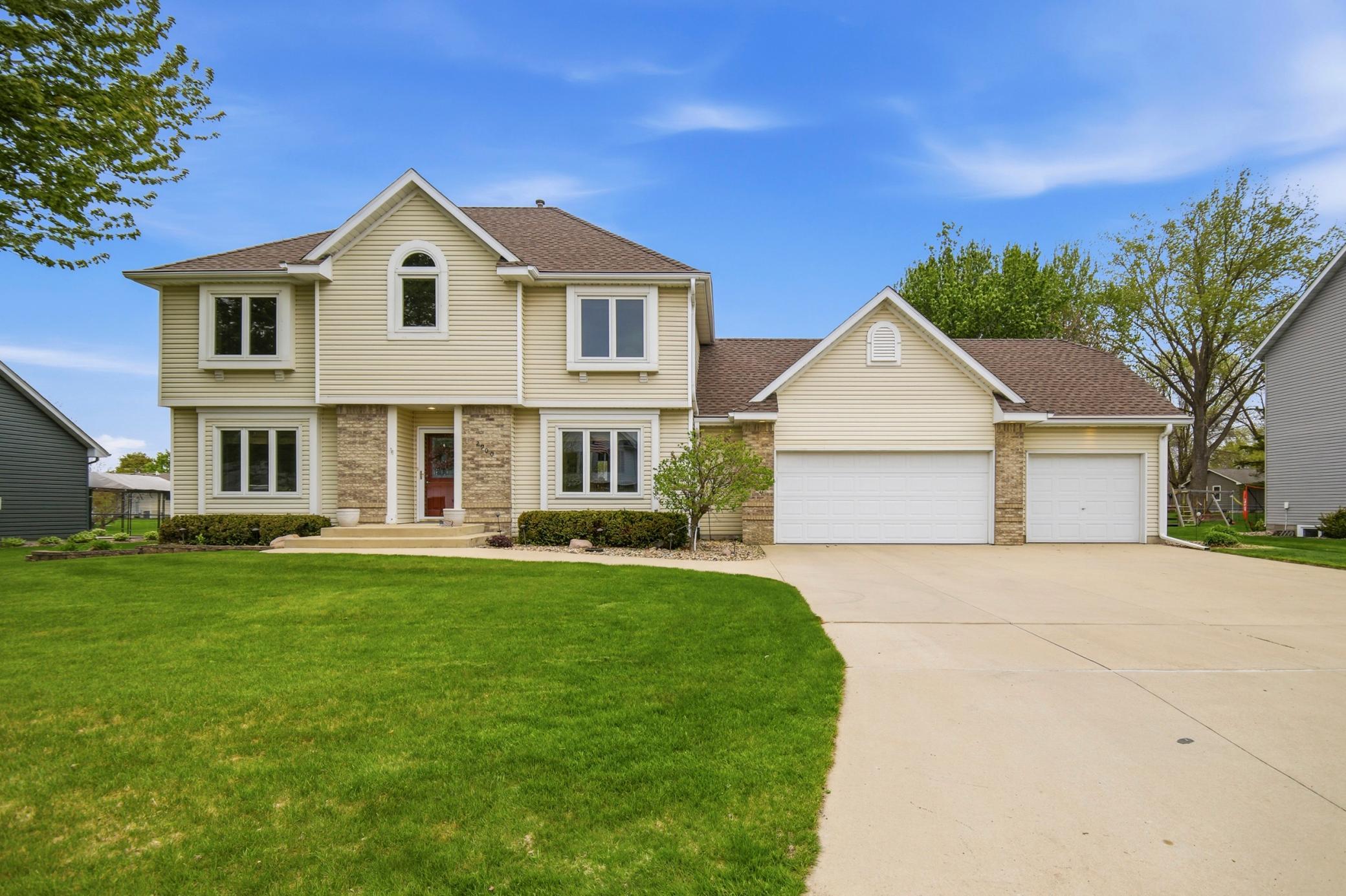 2900 6th Ave SW, Austin, MN 55912