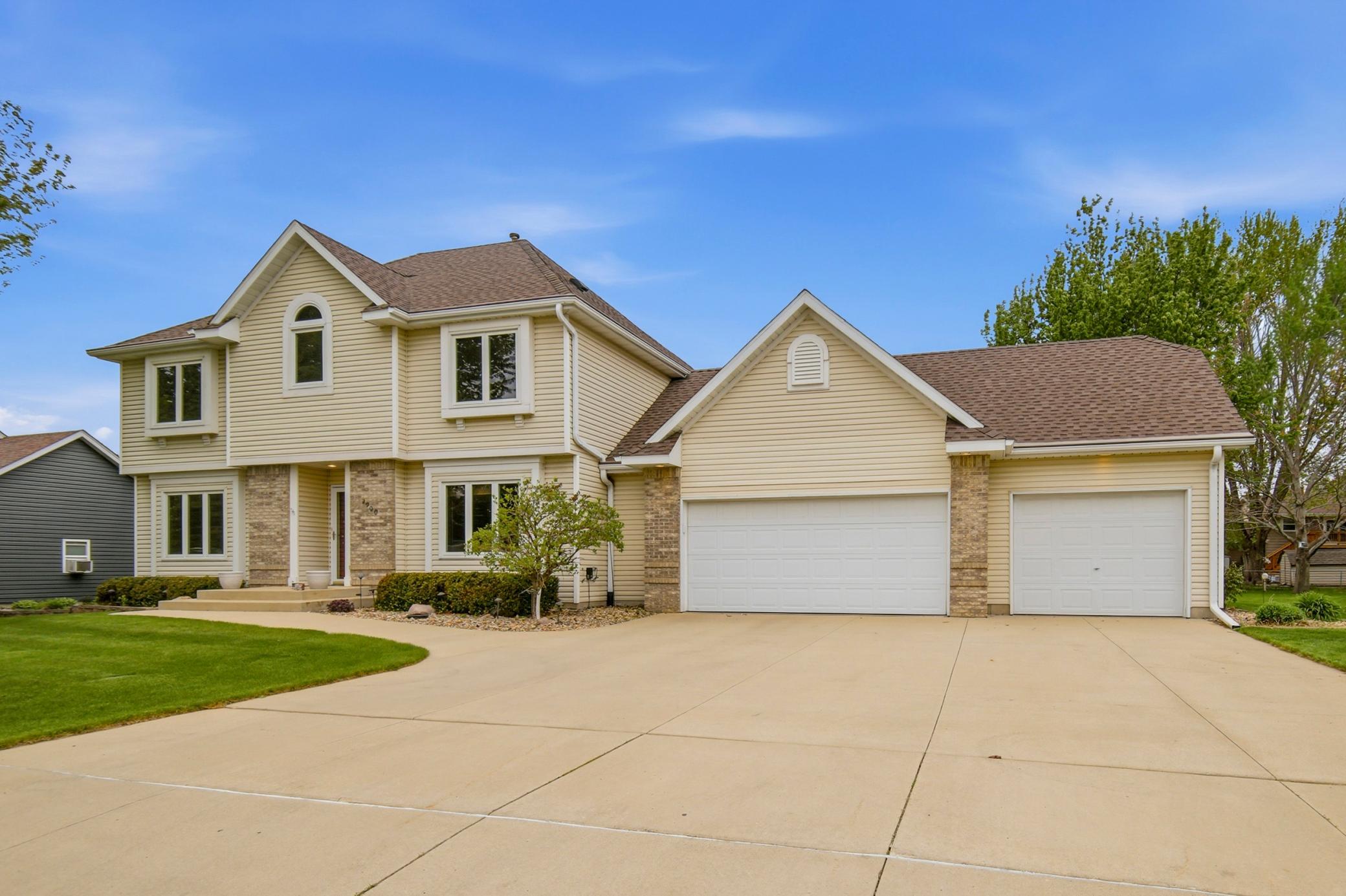 2900 6th Ave SW, Austin, MN 55912