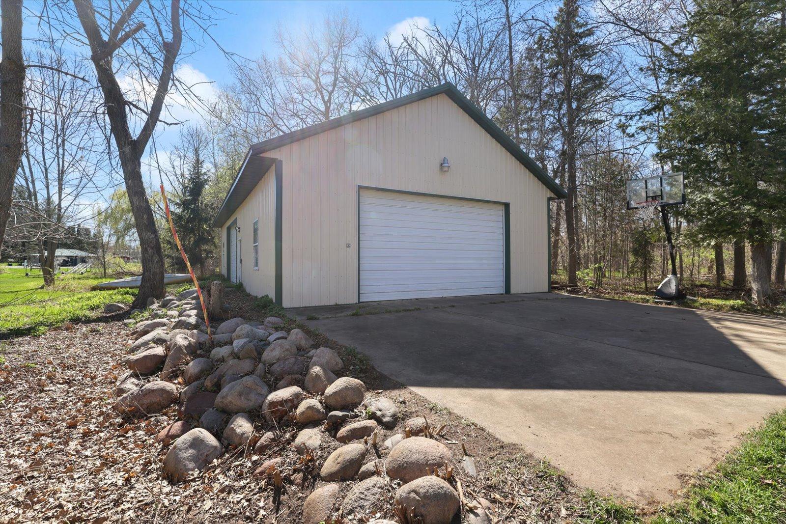 21504 Pike Ave, Aitkin, MN 56431