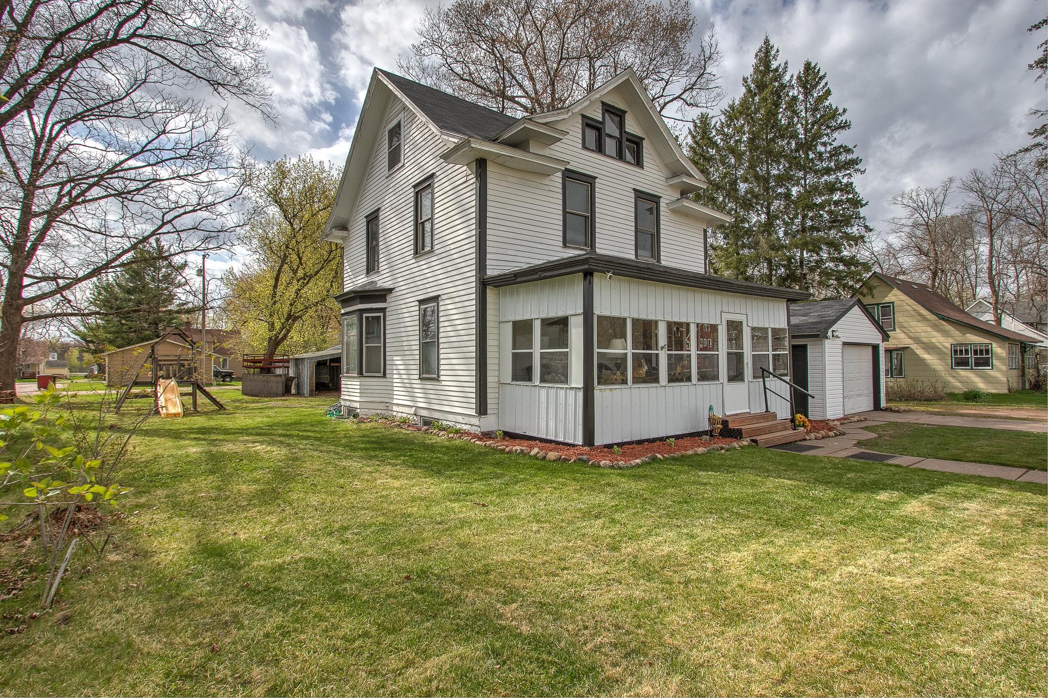 105 N Ciro Ave, Ogilvie, MN 56358