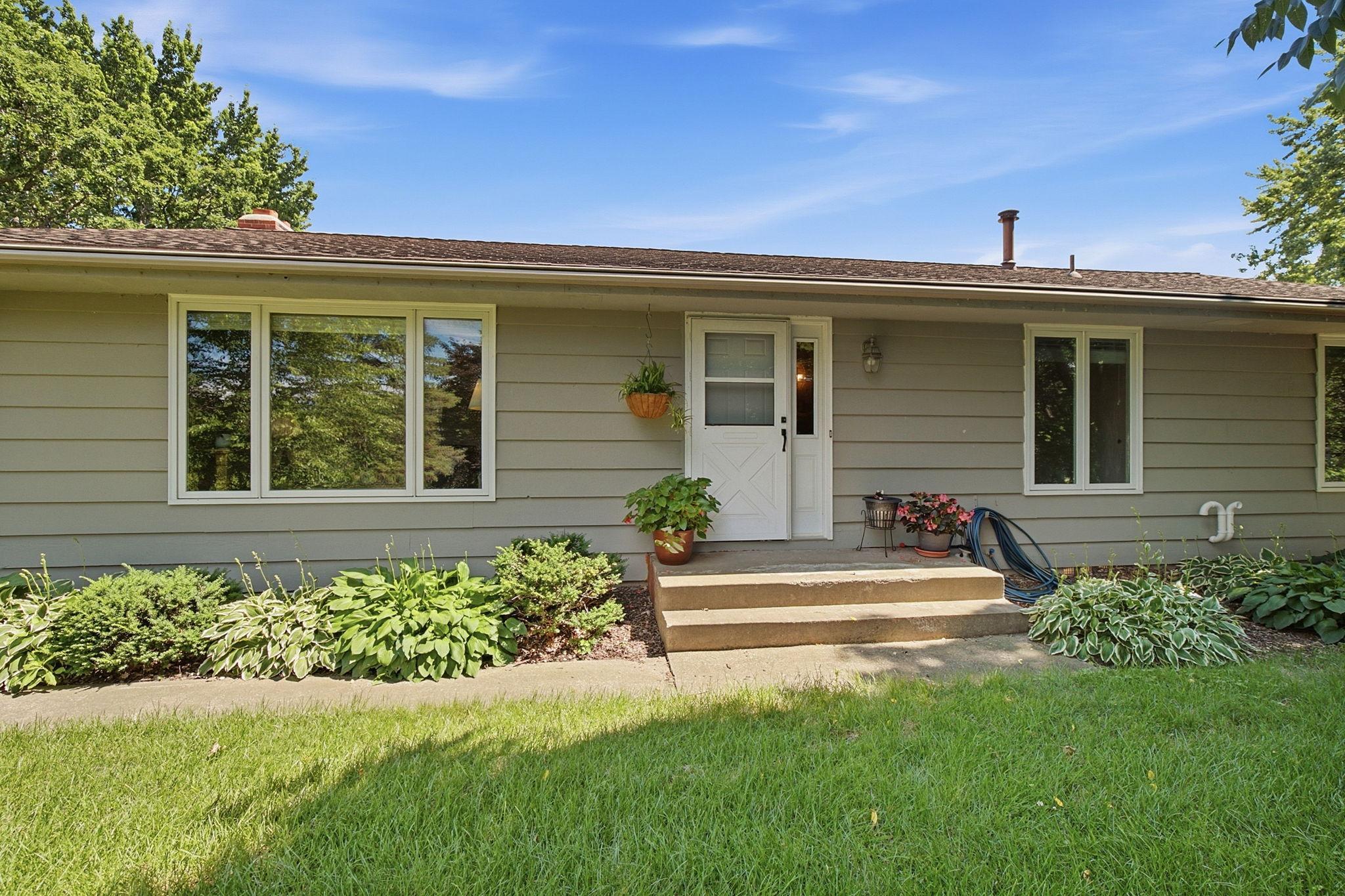 11516 172nd St W, Lakeville, MN 55044
