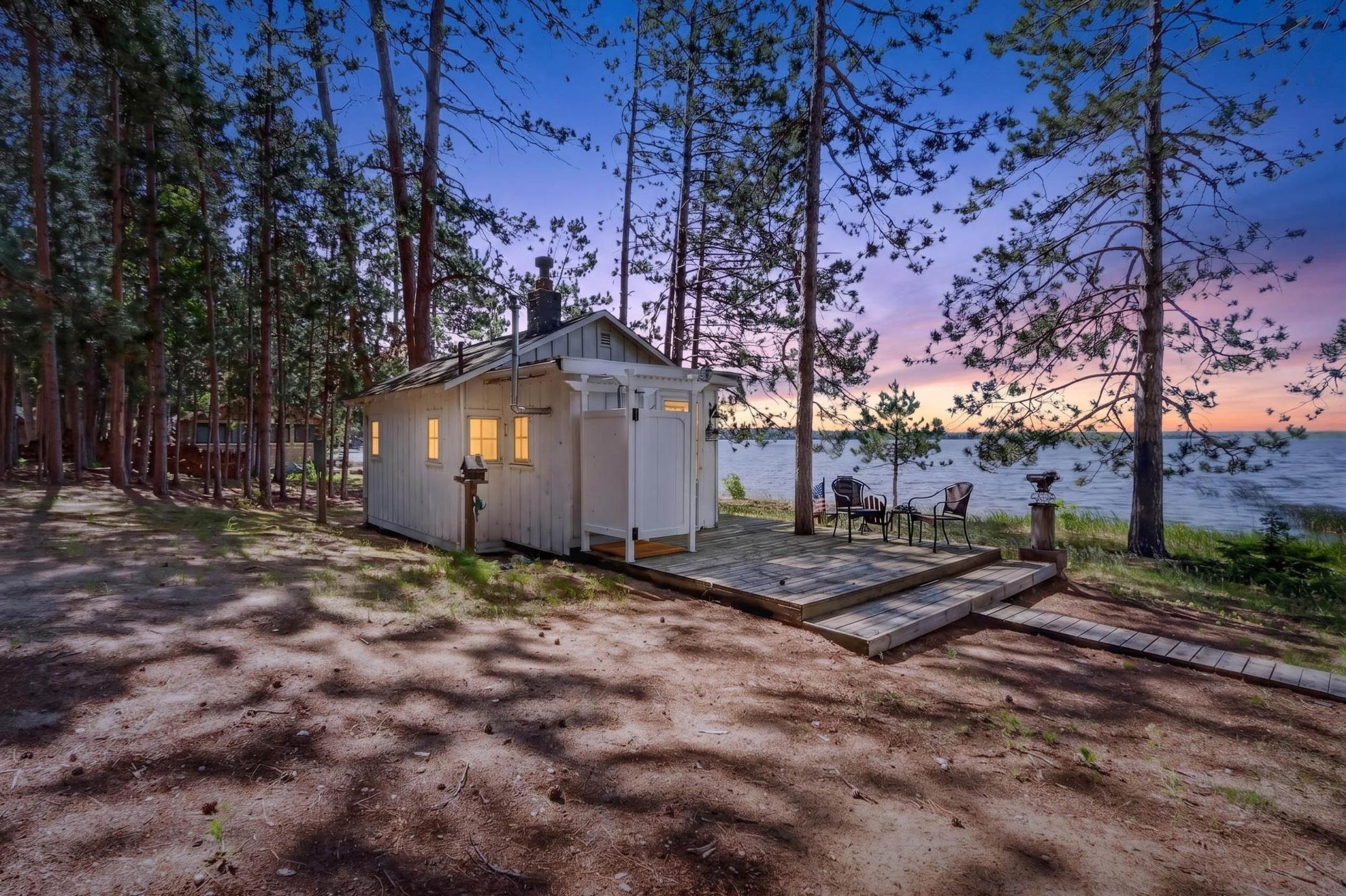 66561 Bayview Rd, Effie, MN 56639
