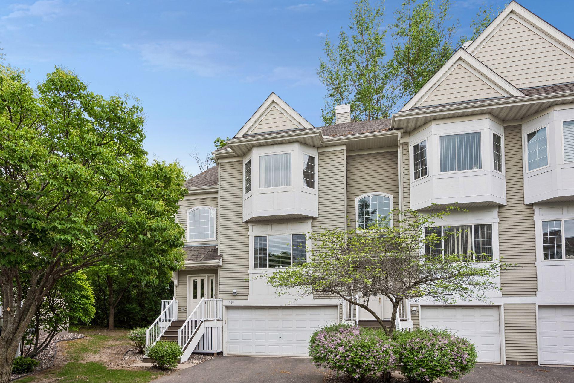 787 Fairfield Cir, Minnetonka, MN 55305