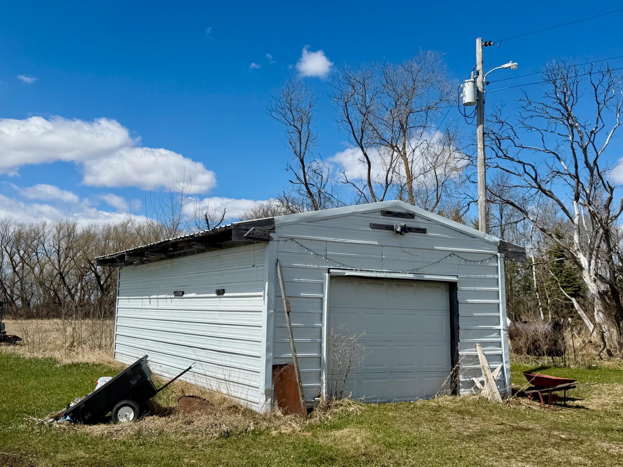 36707 290th Ave, Roseau, MN 56751