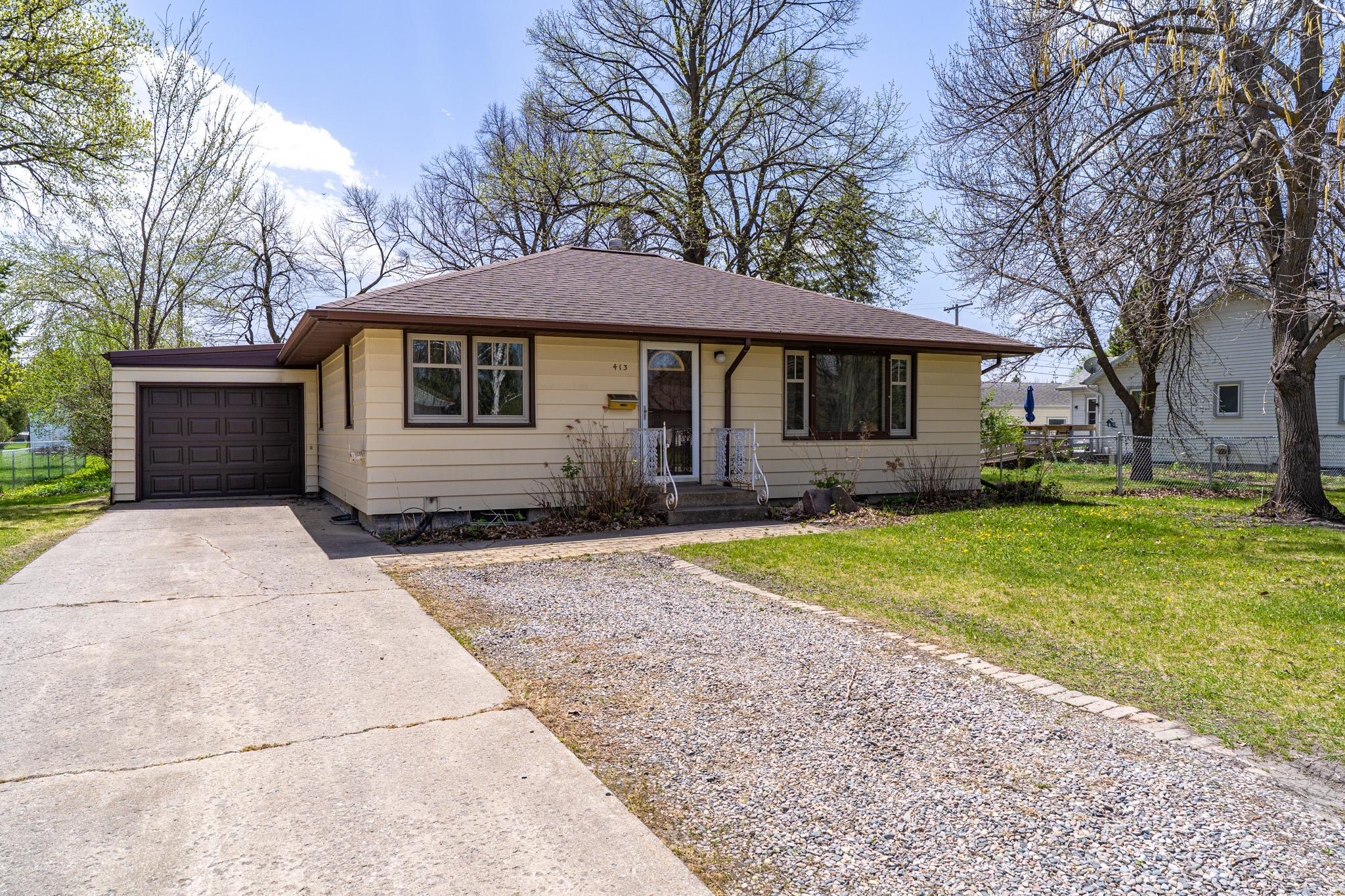 413 Sheridan St, Crookston, MN 56716
