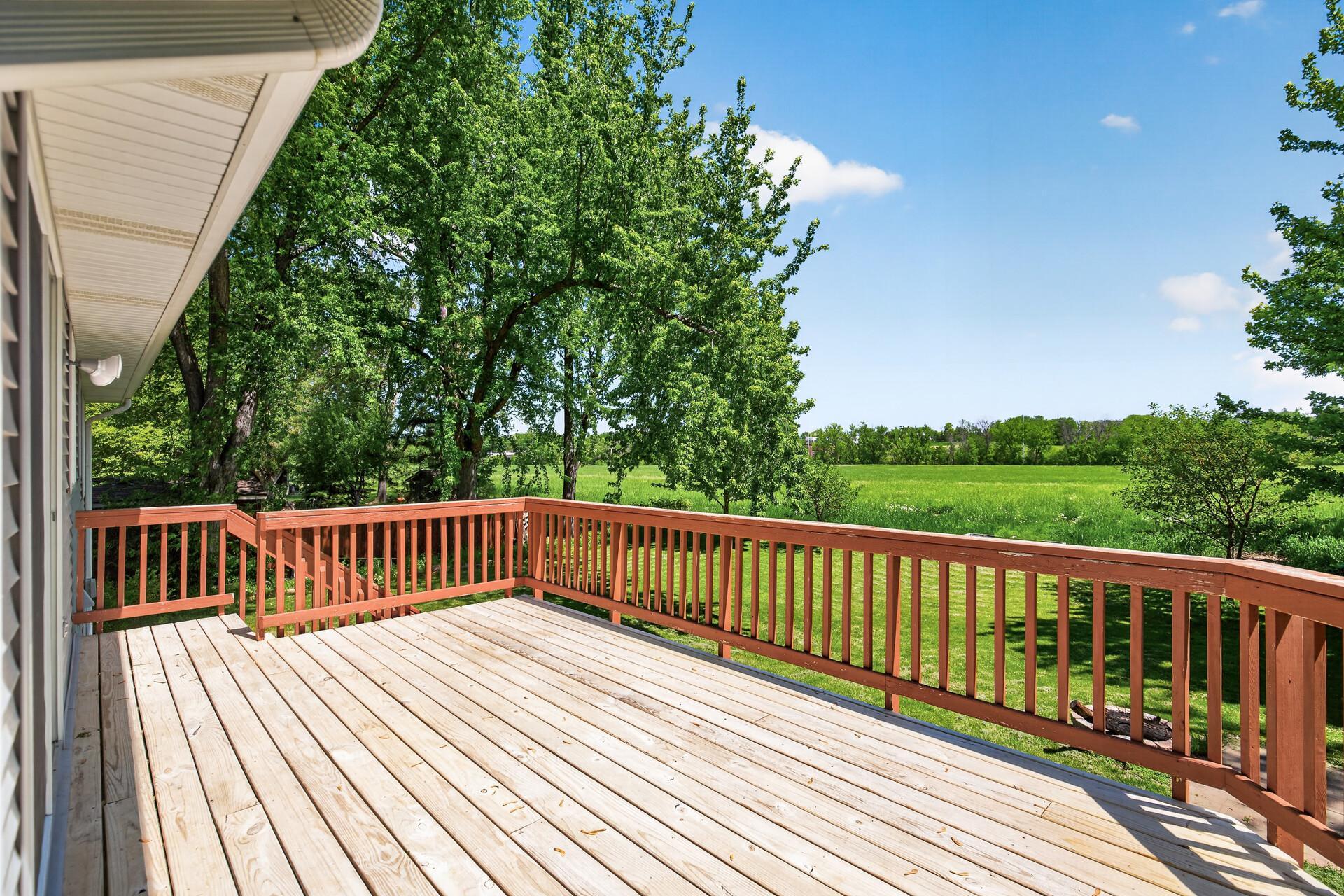 600 River Rd W, Delano, MN 55328