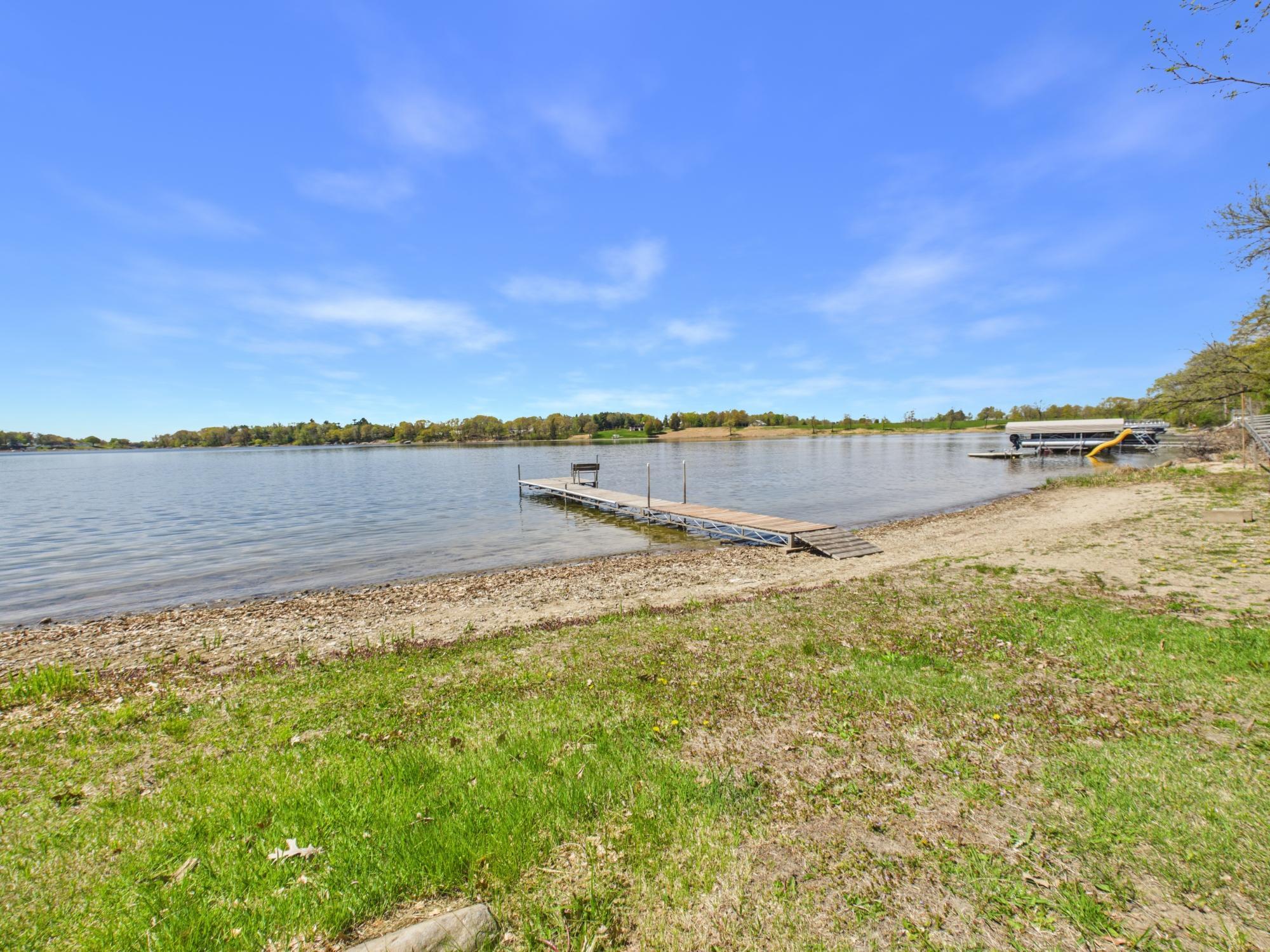 12668 314th St, Lindstrom, MN 55045