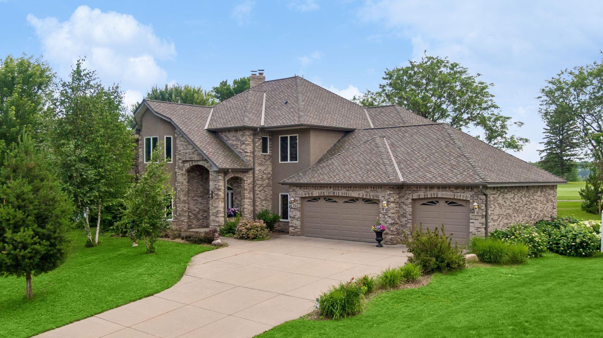 1700 Johnson Dr, Stillwater, MN 55082