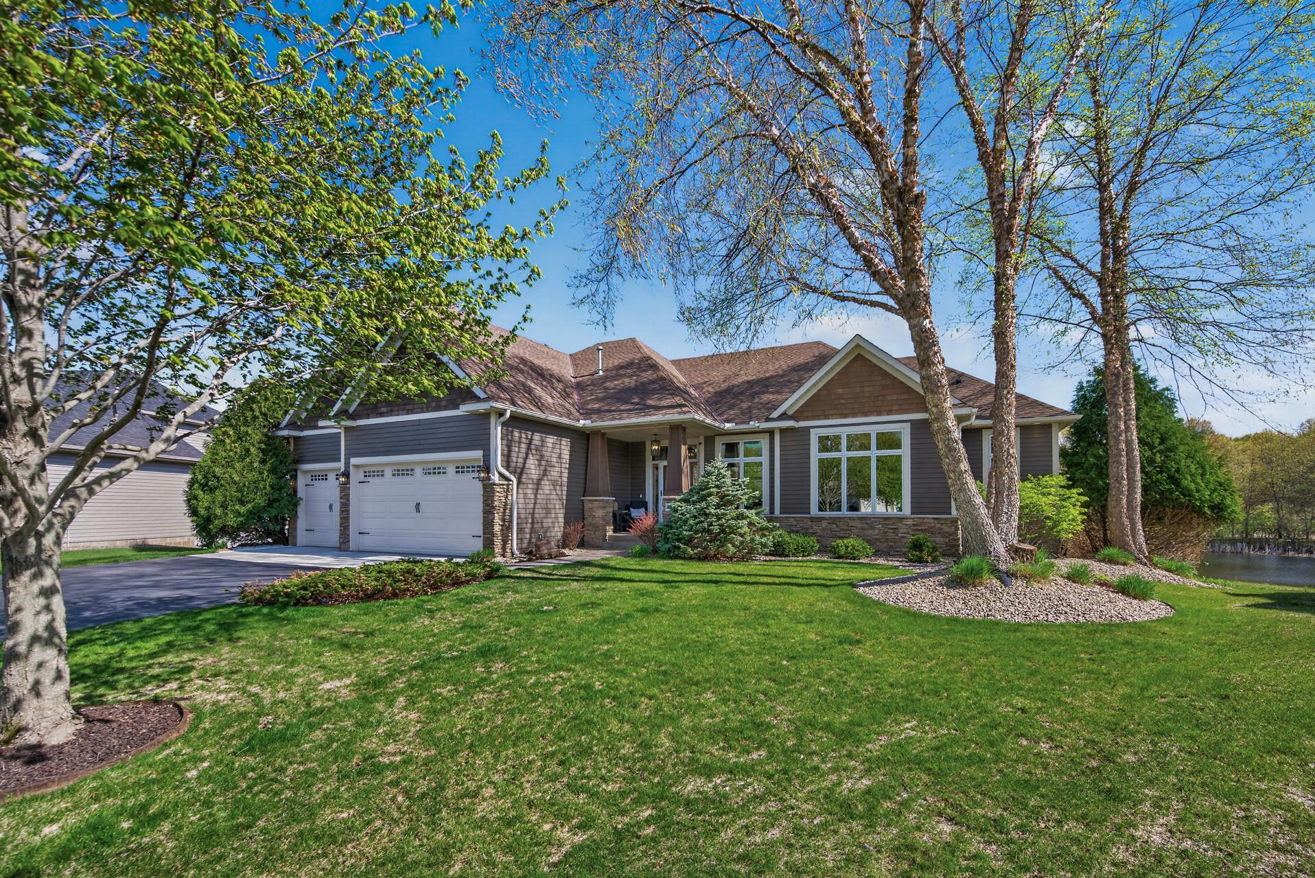2505 223rd Ln NW, Oak Grove, MN 55011