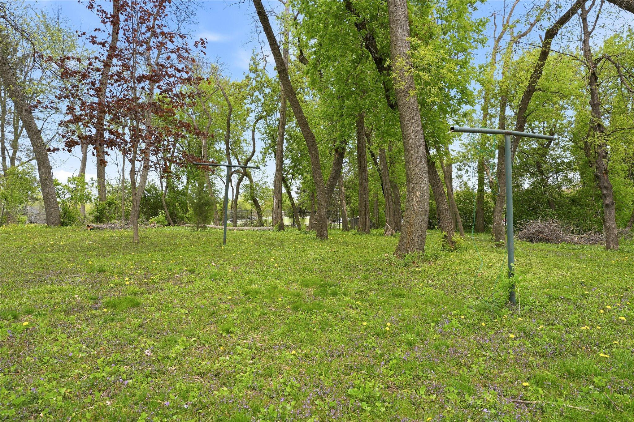 9215 Shannon Ln, Corcoran, MN 55340