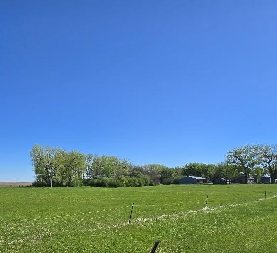 38492 470th Ave, Windom, MN 56101