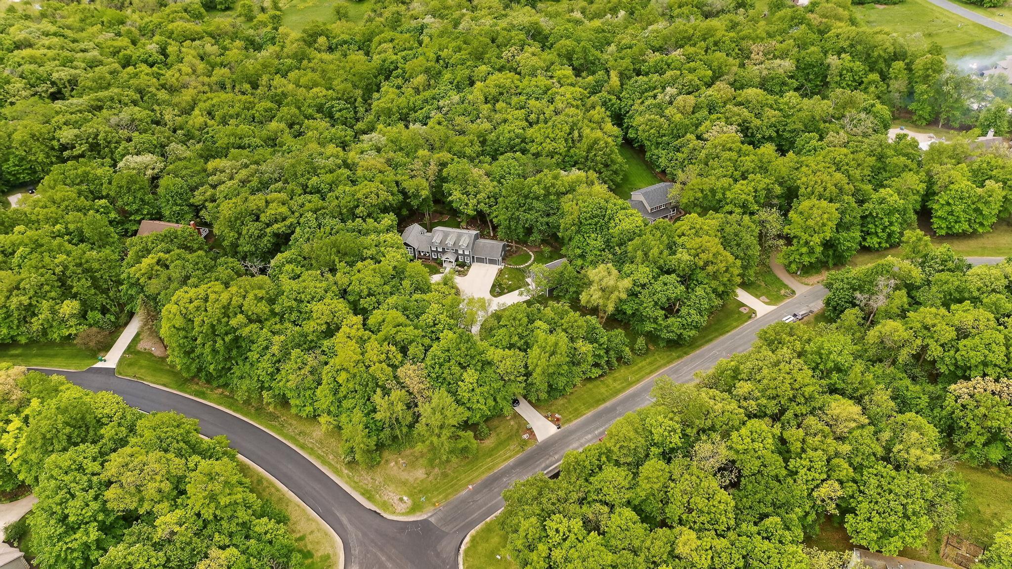 1147 Chippewa Dr NW, Rochester, MN 55901