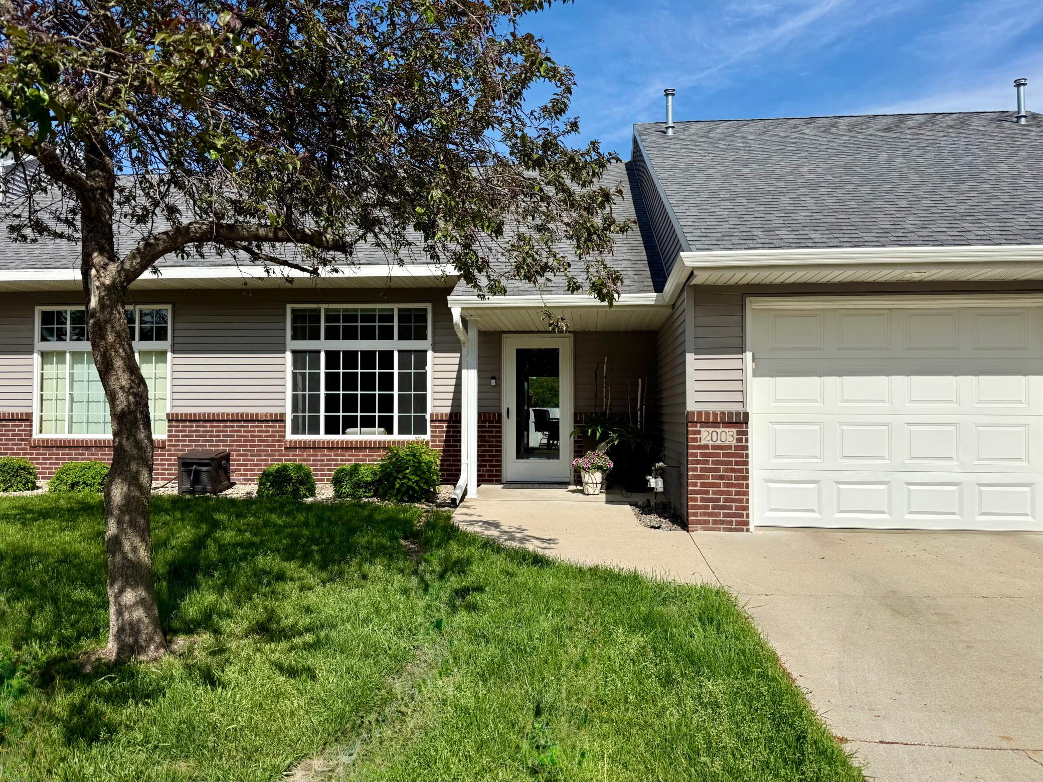 2003 Prairie Ln SW, Willmar, MN 56201