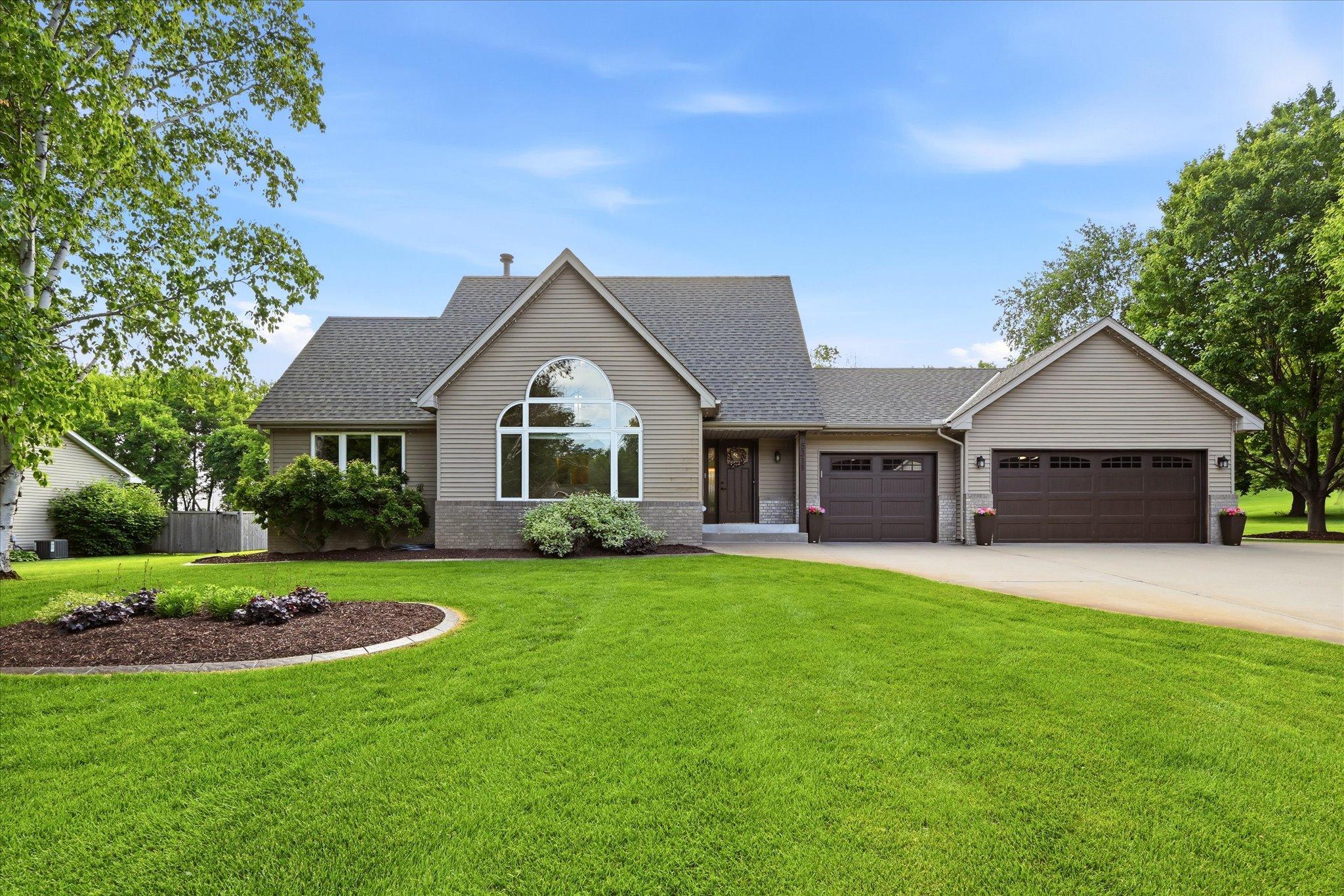 5311 Needham Ave NE, Saint Michael, MN 55376