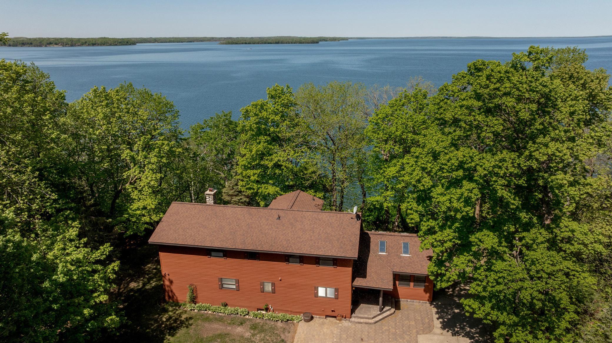 7089 Diamond Trl NW, Walker, MN 56484
