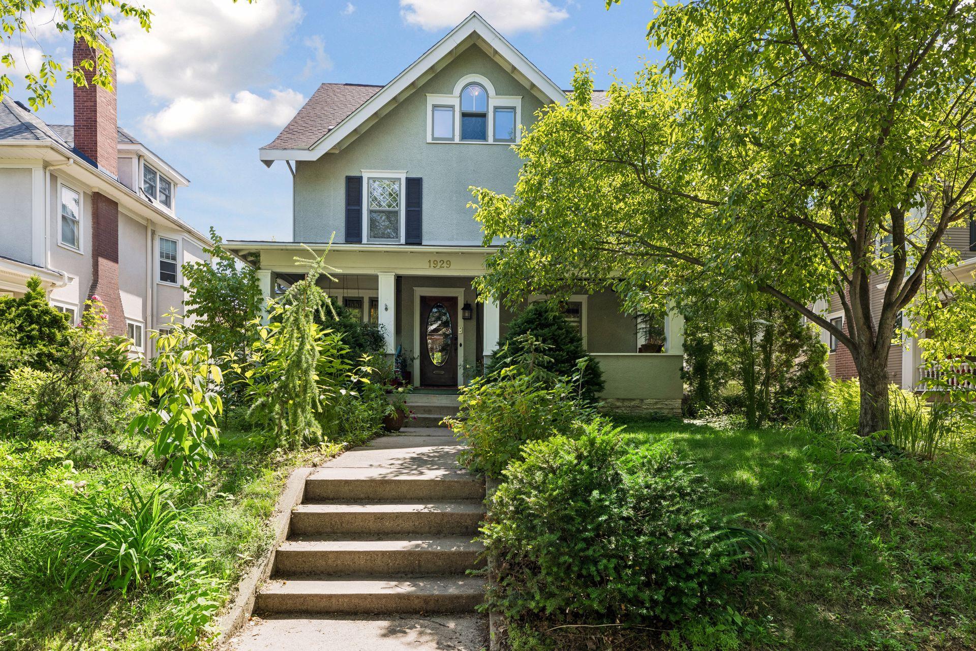 1929 James Ave S, Minneapolis, MN 55403