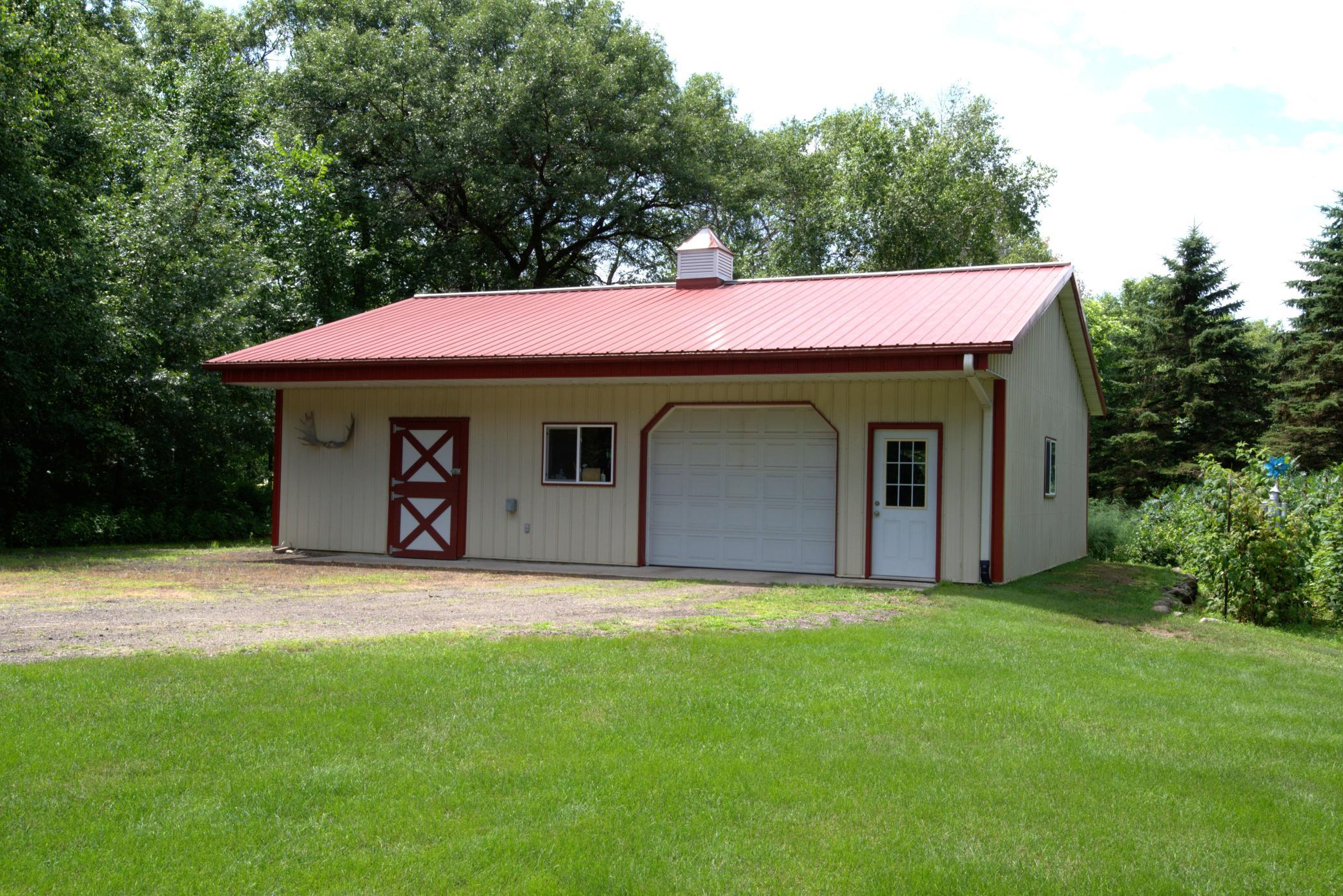 22603 Fable Rd, Saint Augusta, MN 56301