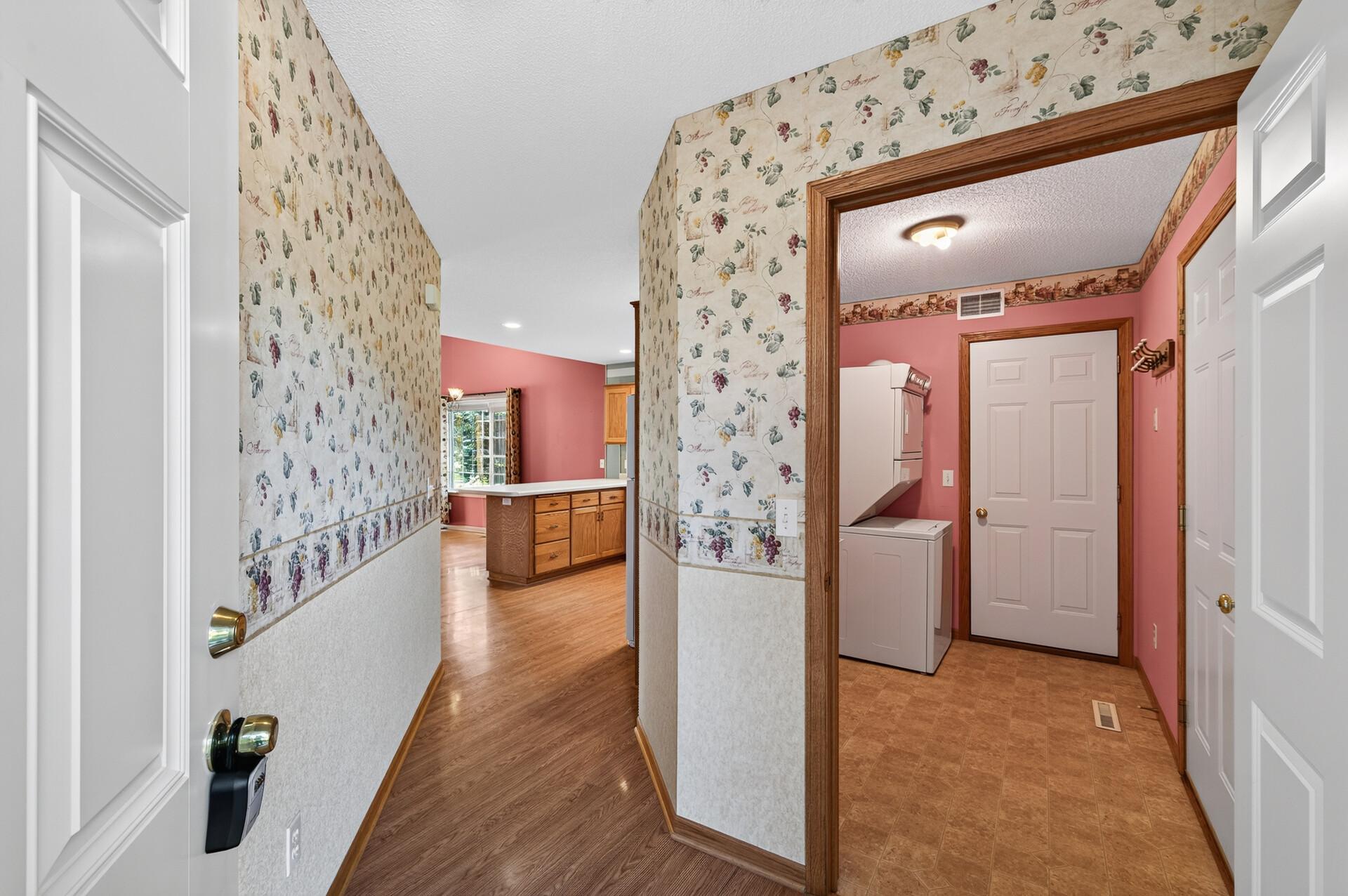 265 Maple Ln, Big Lake, MN 55309
